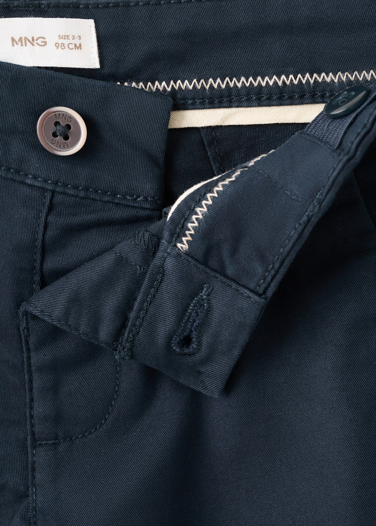 Katoenen chino - Detail van het artikel 8