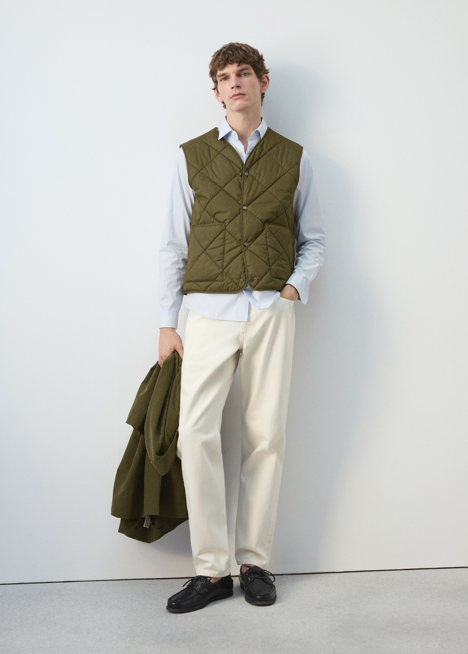 Water-repellent parka with inner vest - Details of the article 4