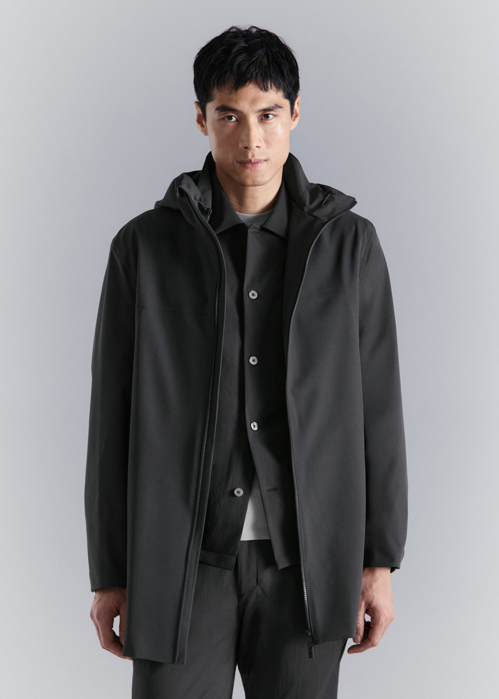 Parka water-repellent bolsillos - Plano medio, Gris oscuro. Ref: 27044407-00.