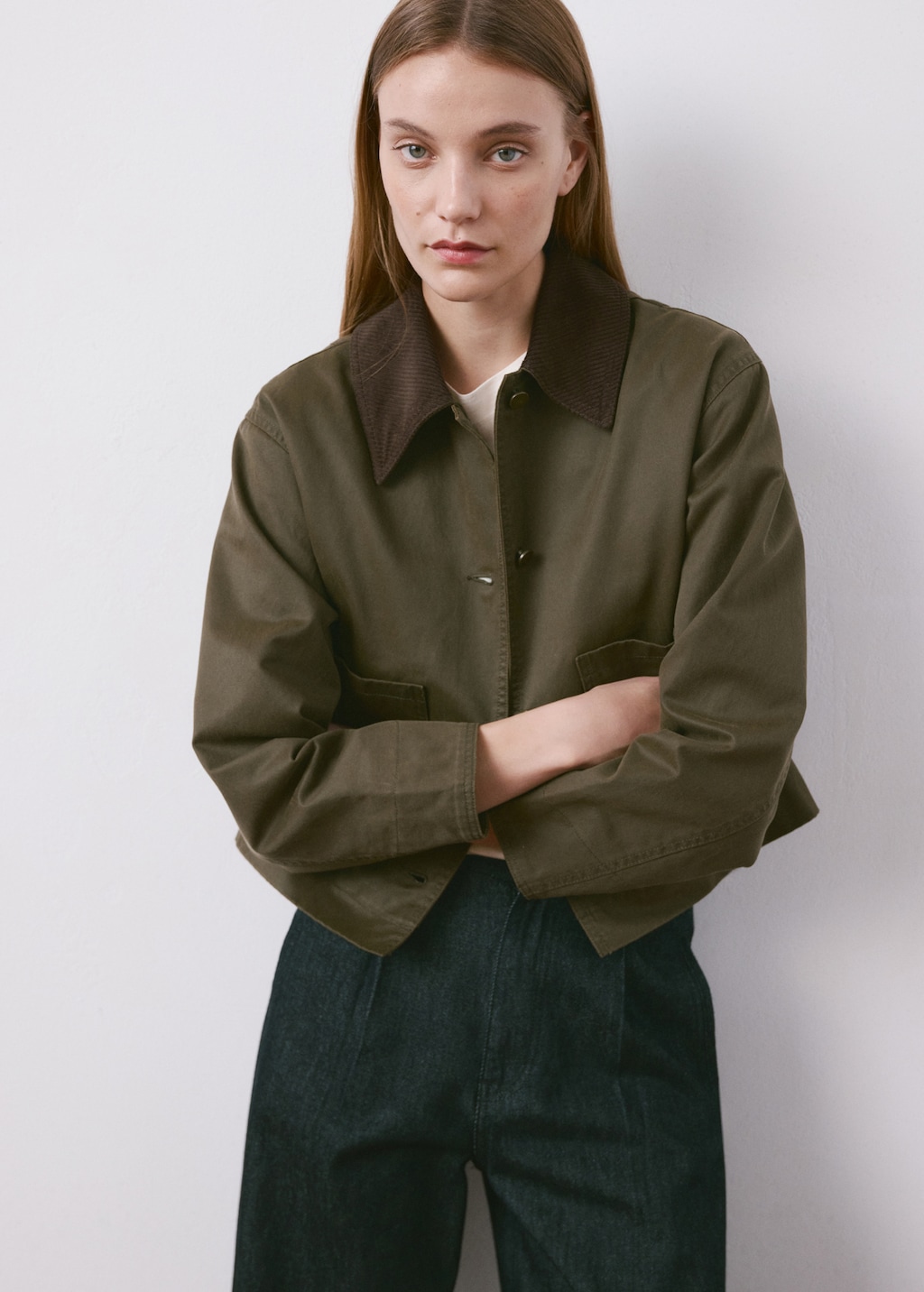Denim barn jacket with contrasting collar - image 3
