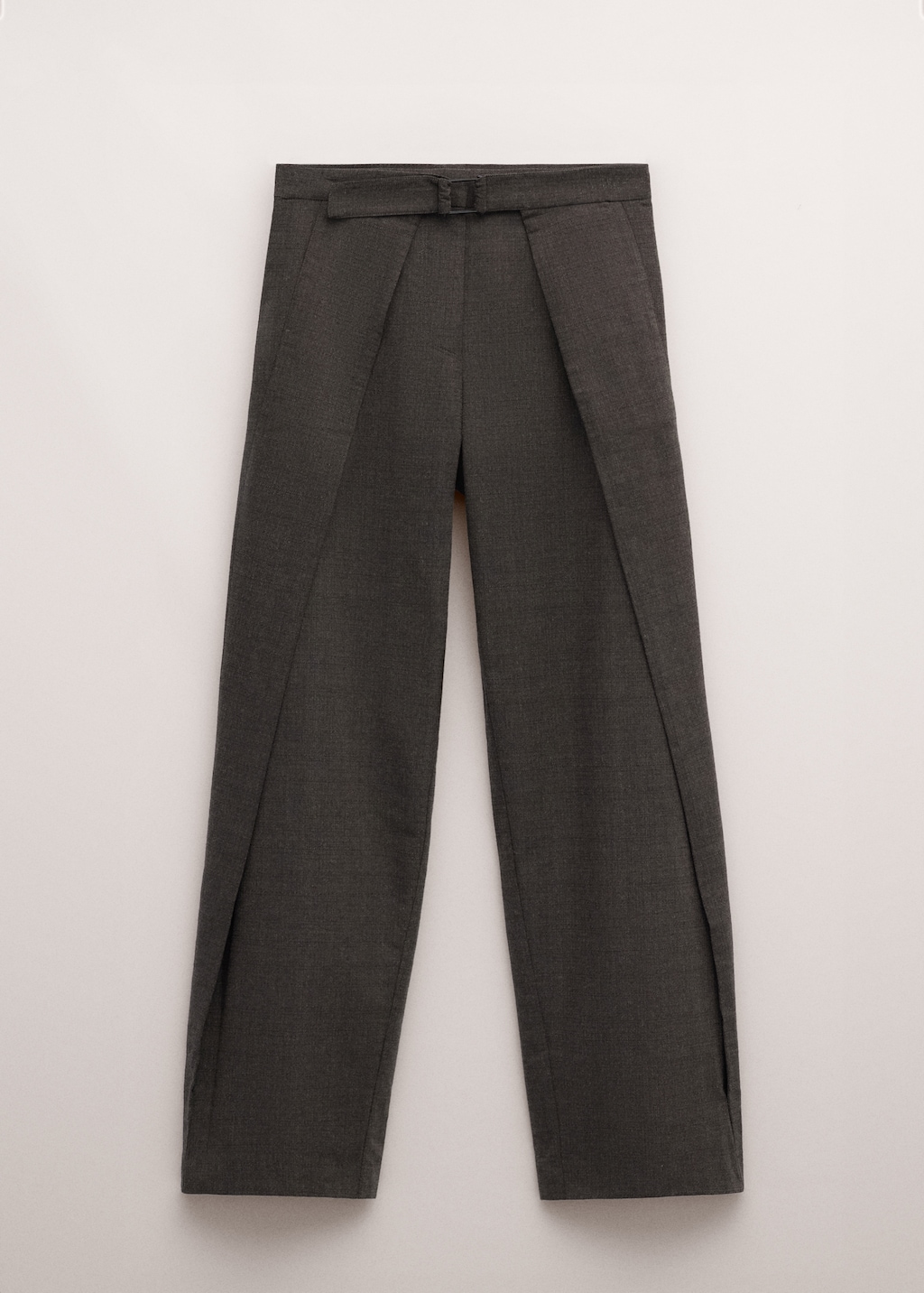 Pleated trousers with belt - image 3
