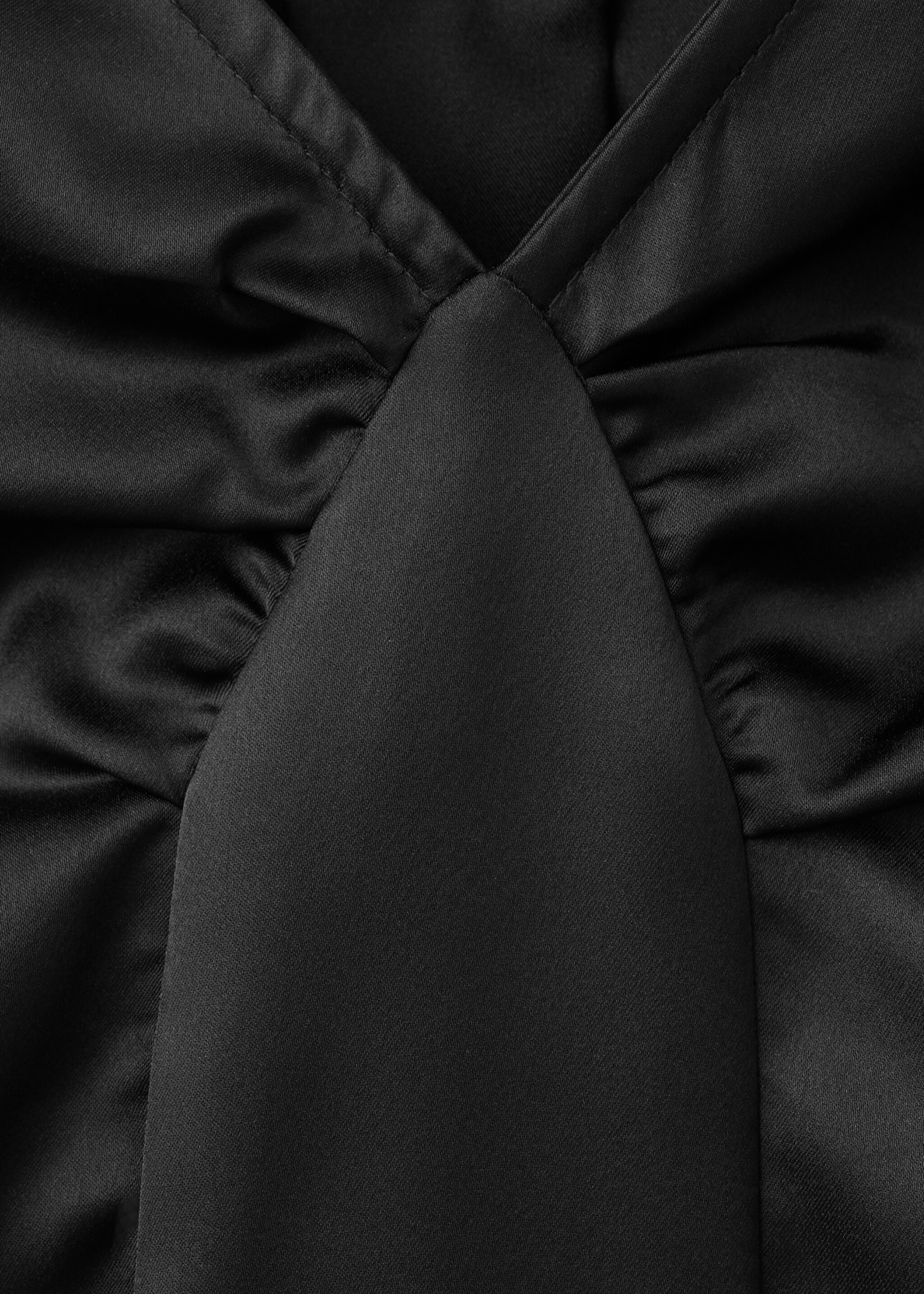 Top satinado volantes - Detalle del artículo 8, Negro. Ref: 27044772-00.