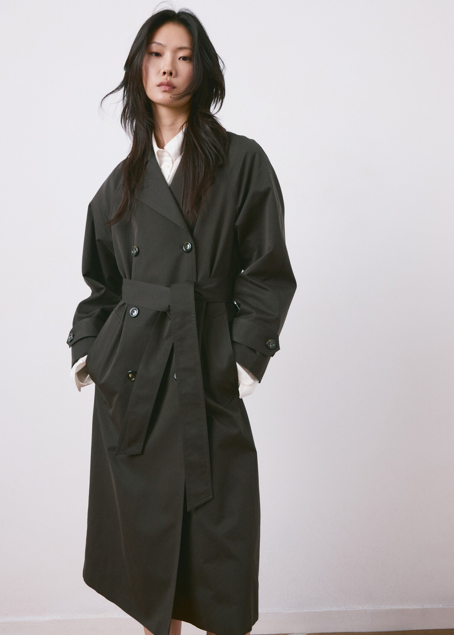 Long double-breasted trench coat - Medium plane