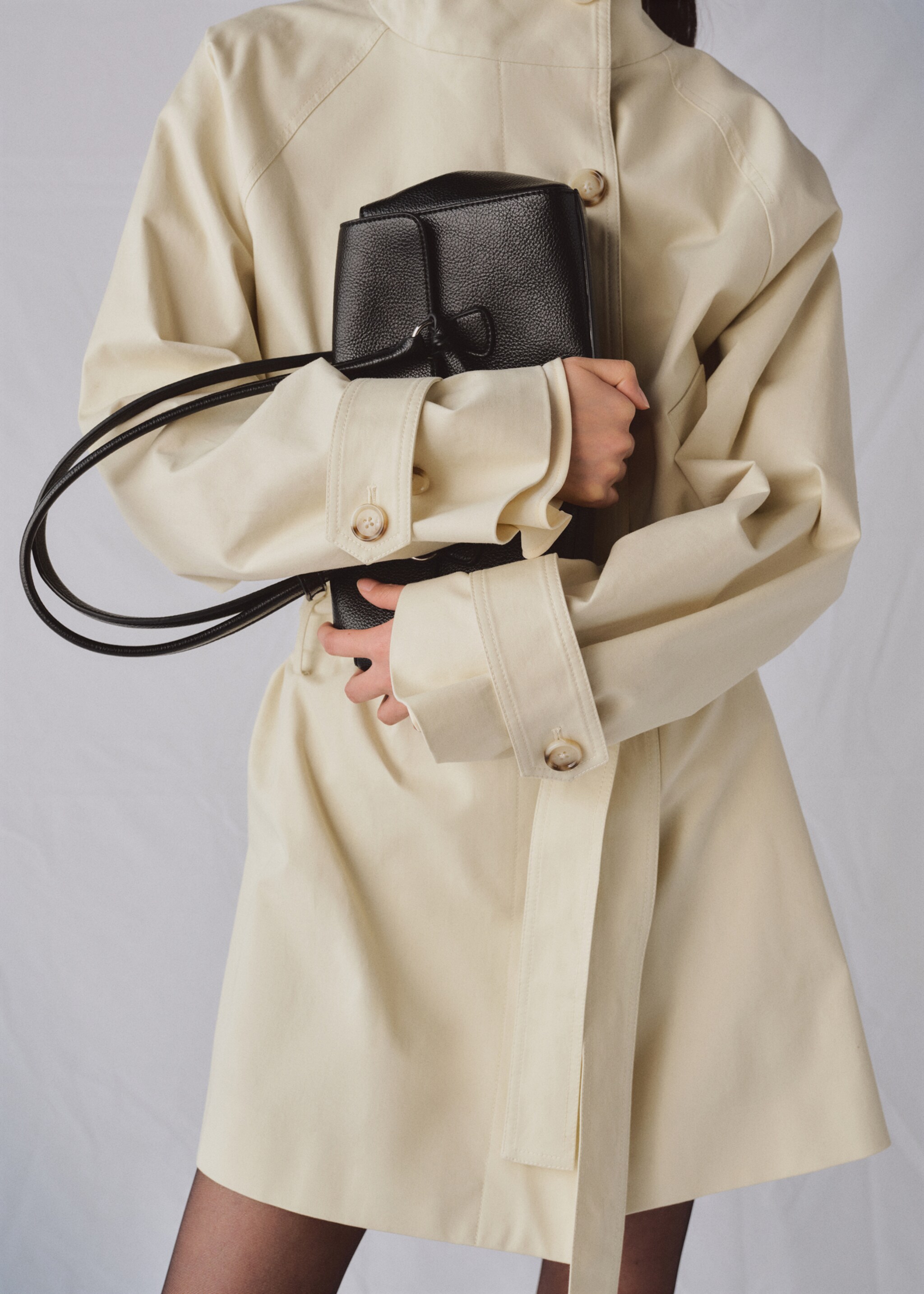 Funnel neck belted trench coat - Details of the article 6, Ecru. Ref: 27044775-00.