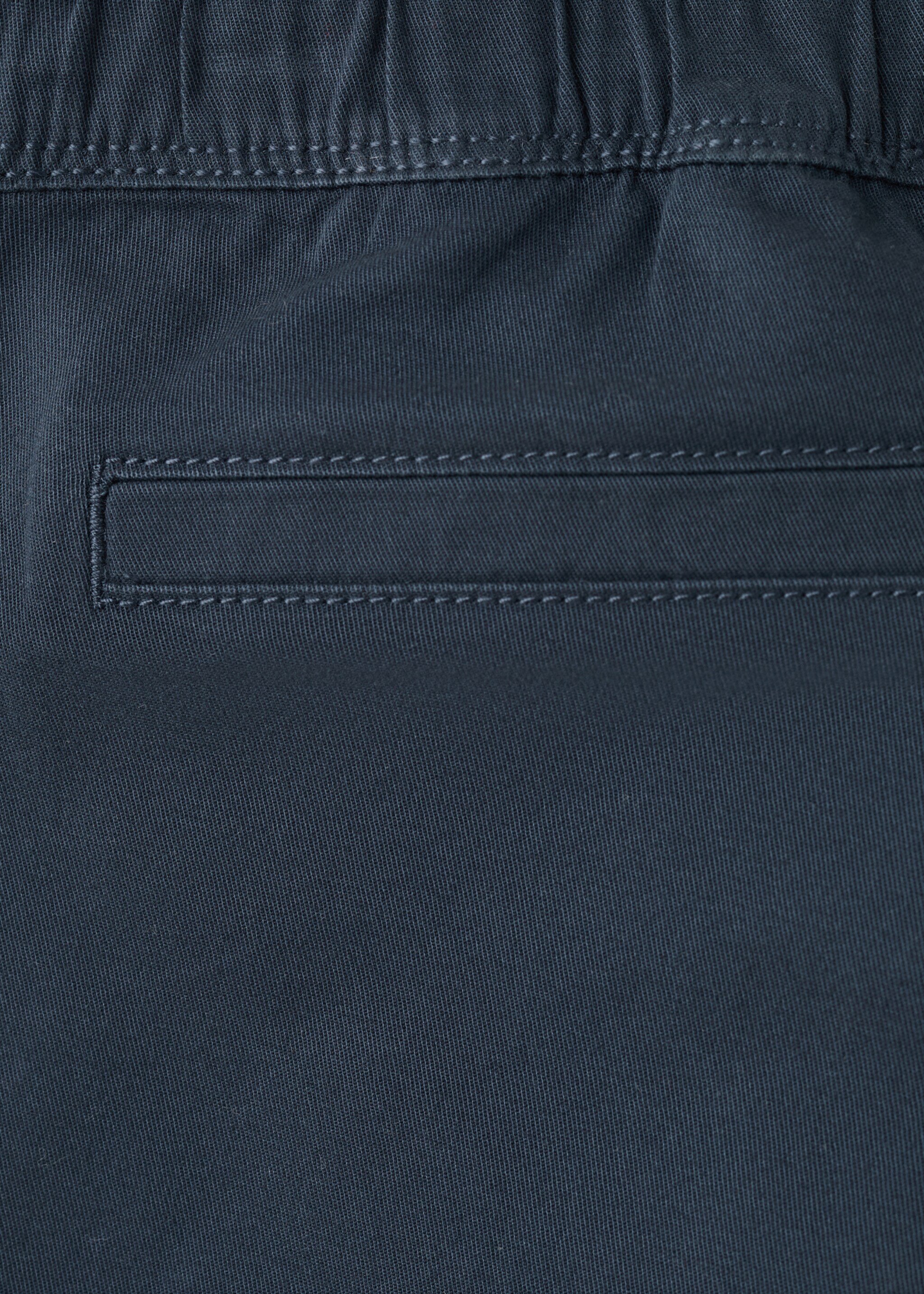 Cotton chinos - Details of the article 8, Navy. Ref: 27045154-00.