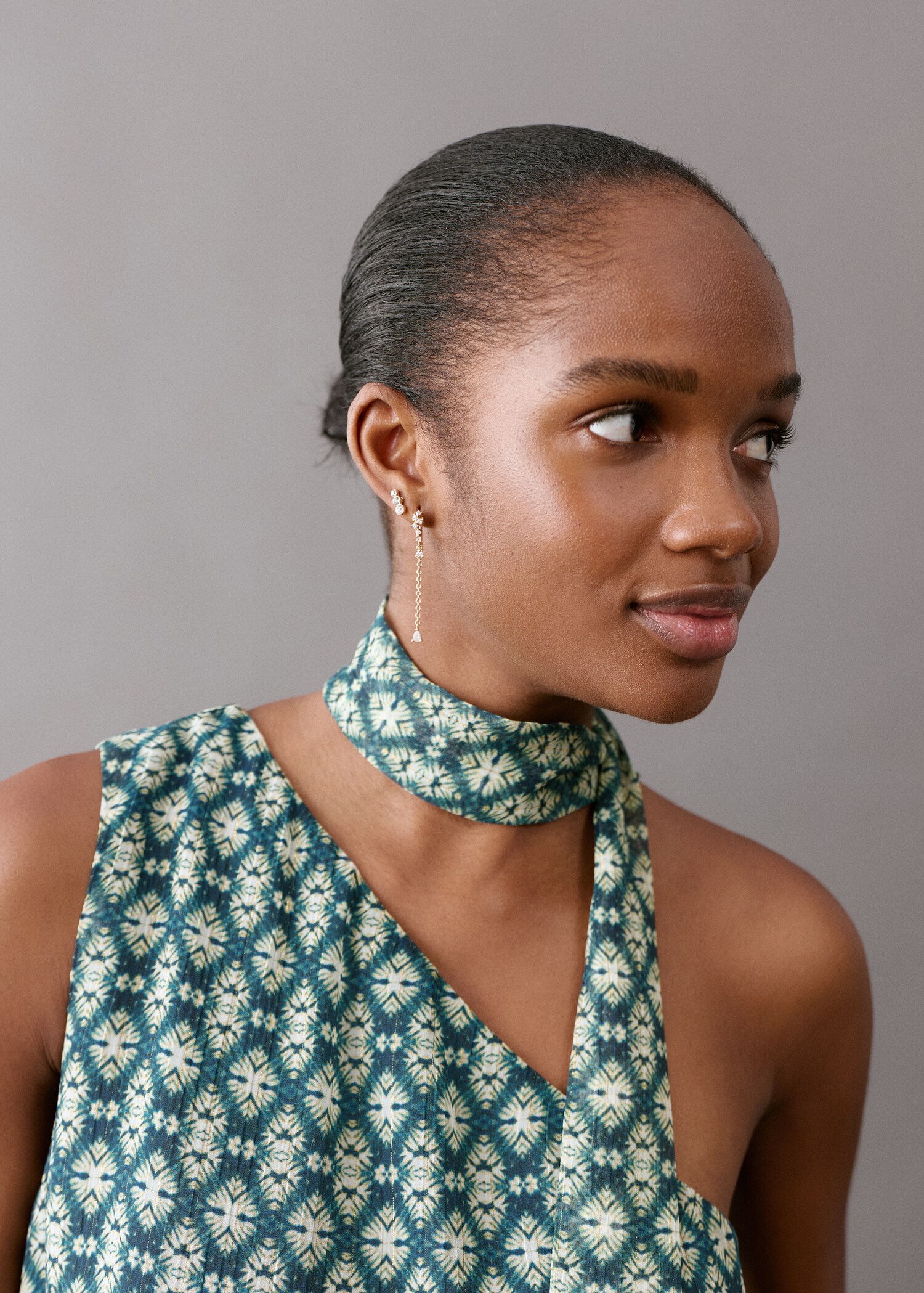 Blouse asymétrique col noué - Détail de l'article 1