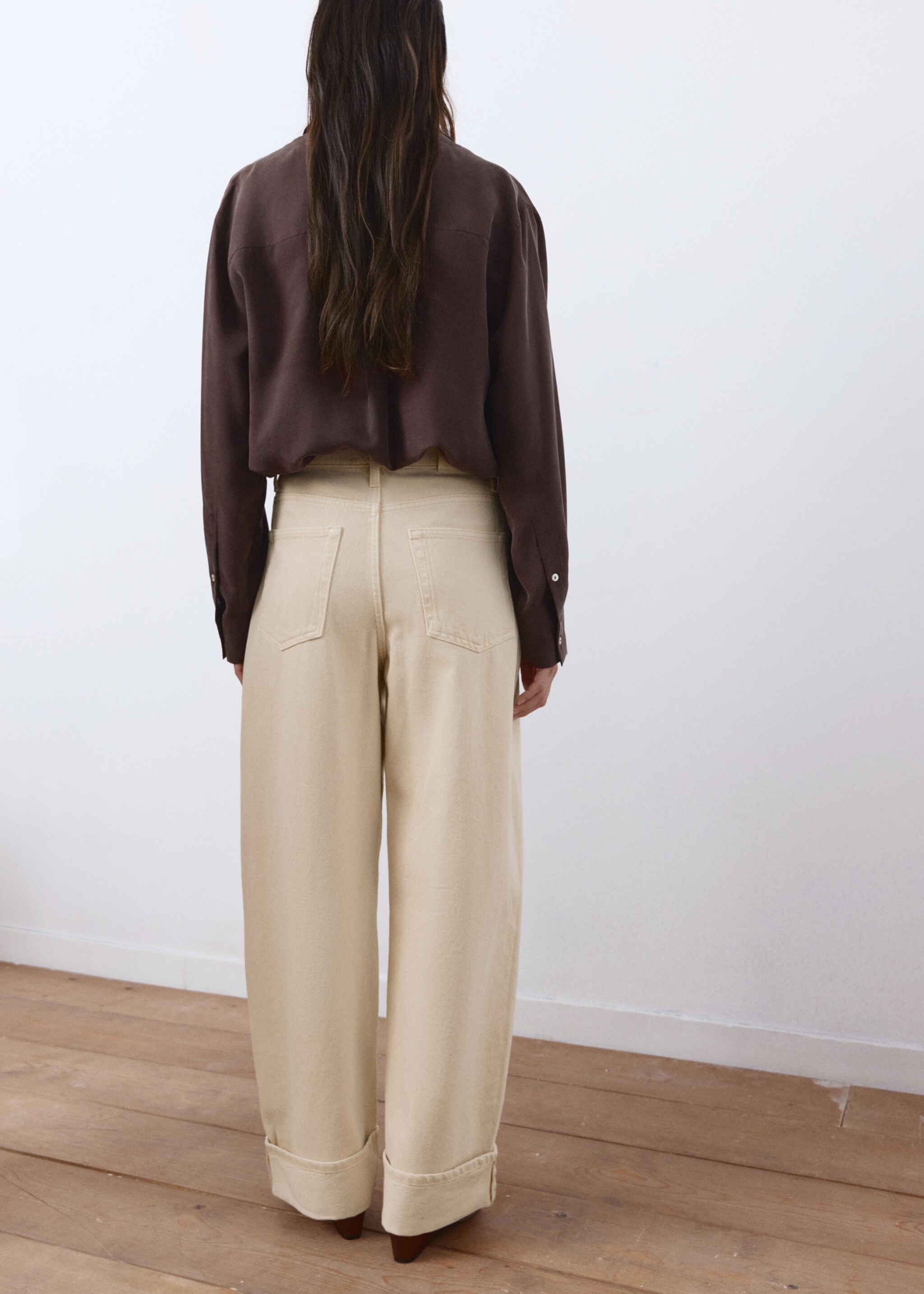 Balloon jeans with rolled-up hem - Reverse of the article, Vanilla. Ref: 27045818-00.