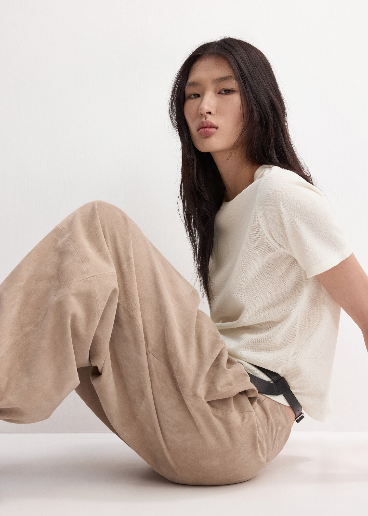 Short-sleeved knitted sweater - Details of the article 2