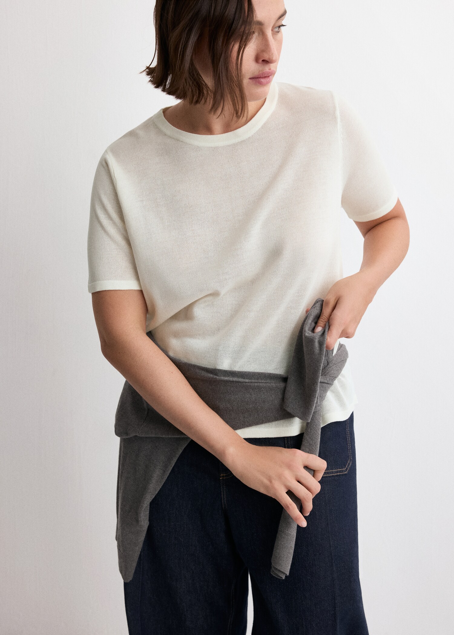 Short-sleeved knitted sweater - Details of the article 5
