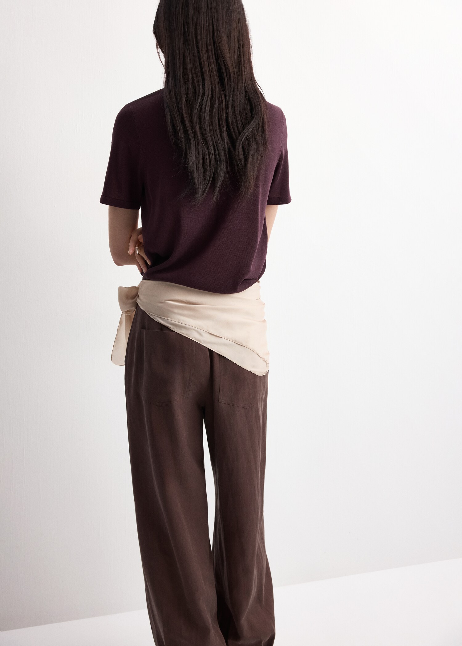 Short-sleeved knitted sweater - Reverse of the article