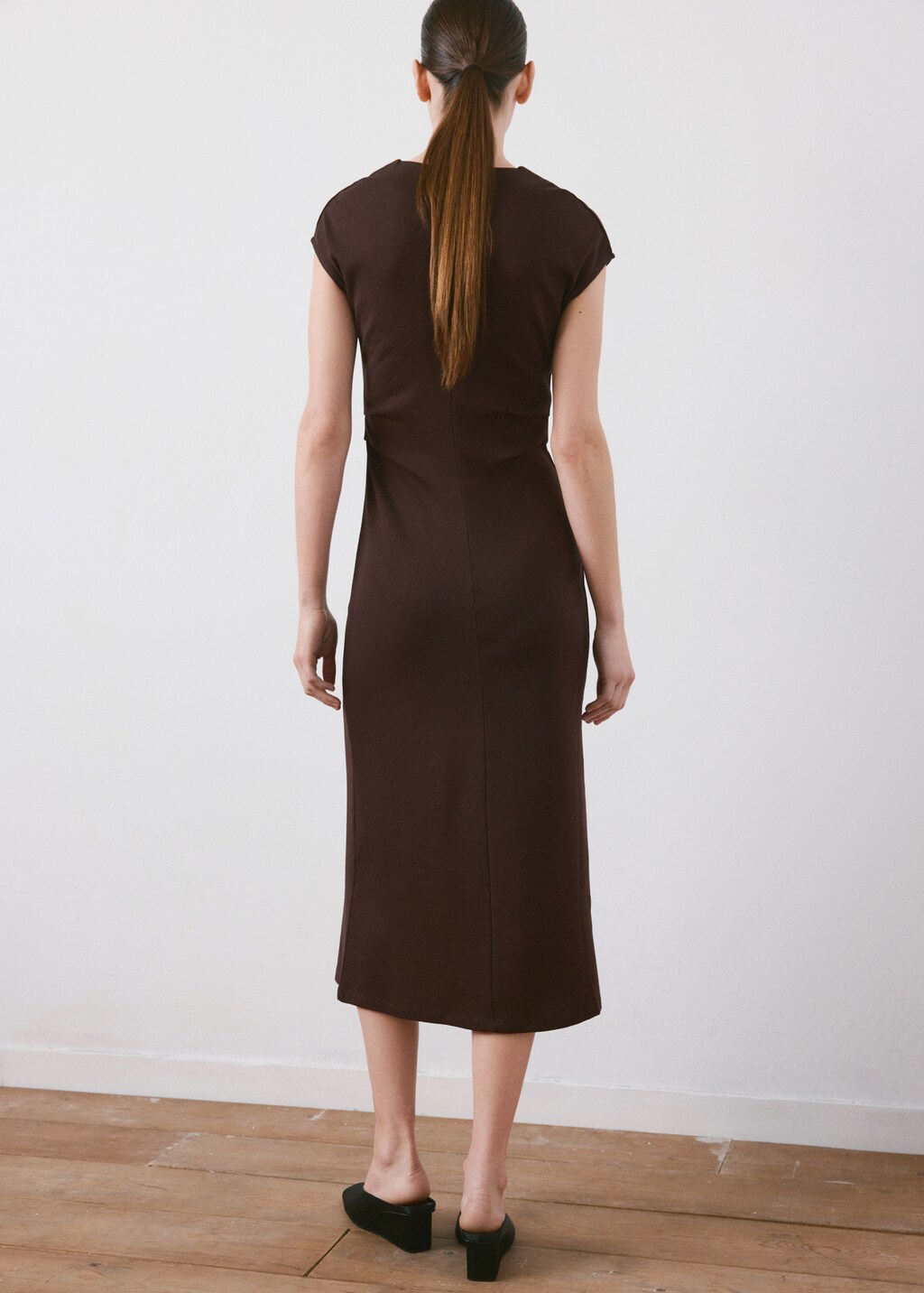 Midi-dress with draped detail - image 3