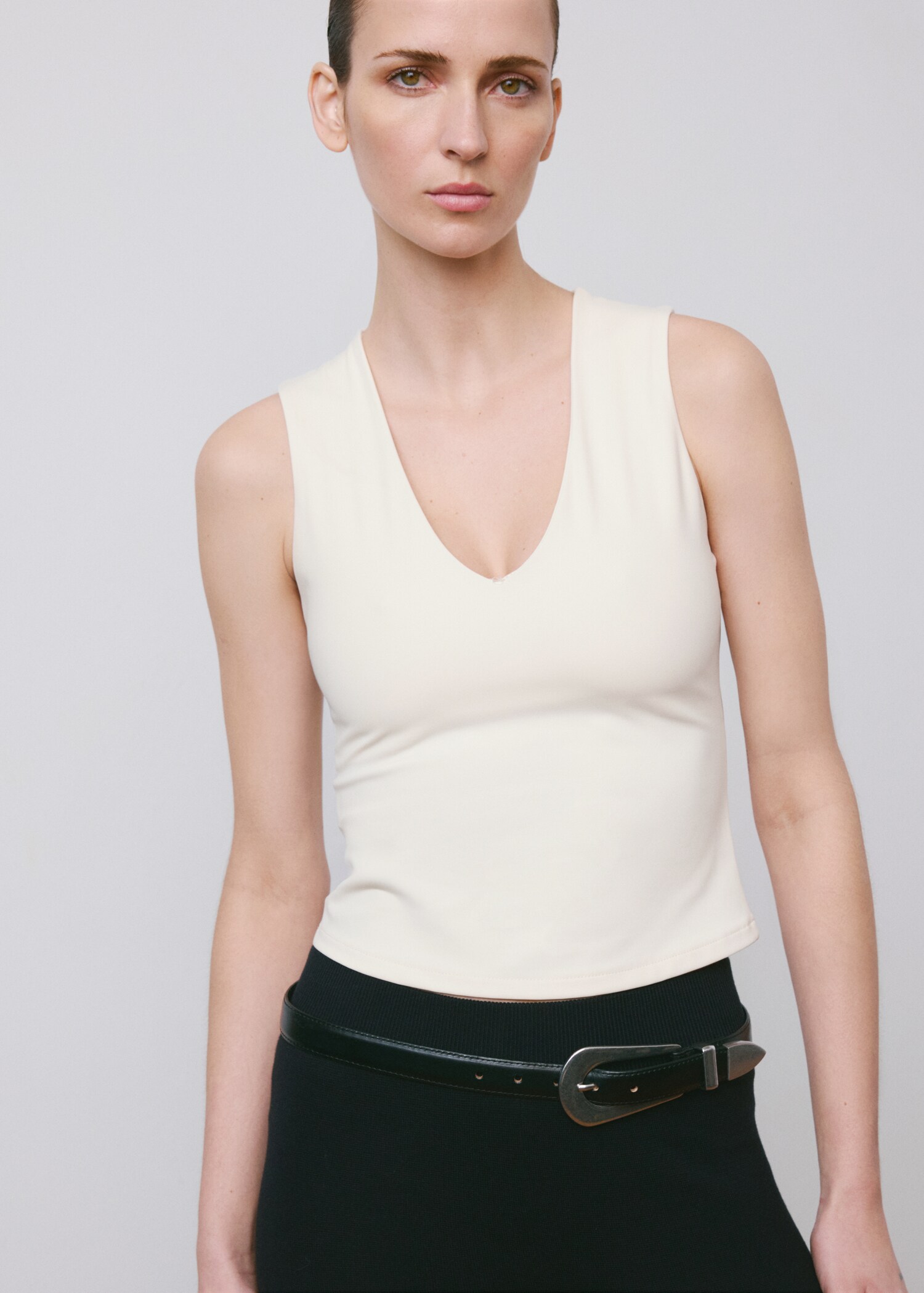 Fitted V-neck top - Medium plane