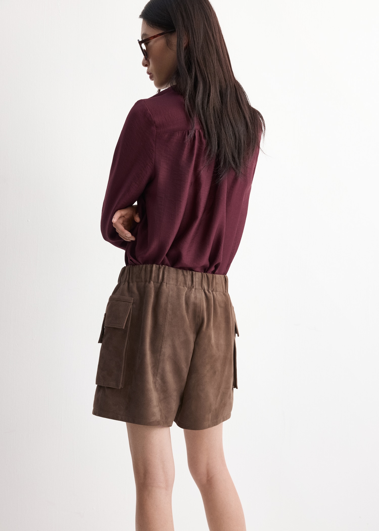 Блузка с длинными рукавами и воротником-шарфом - Обратная сторона изделия