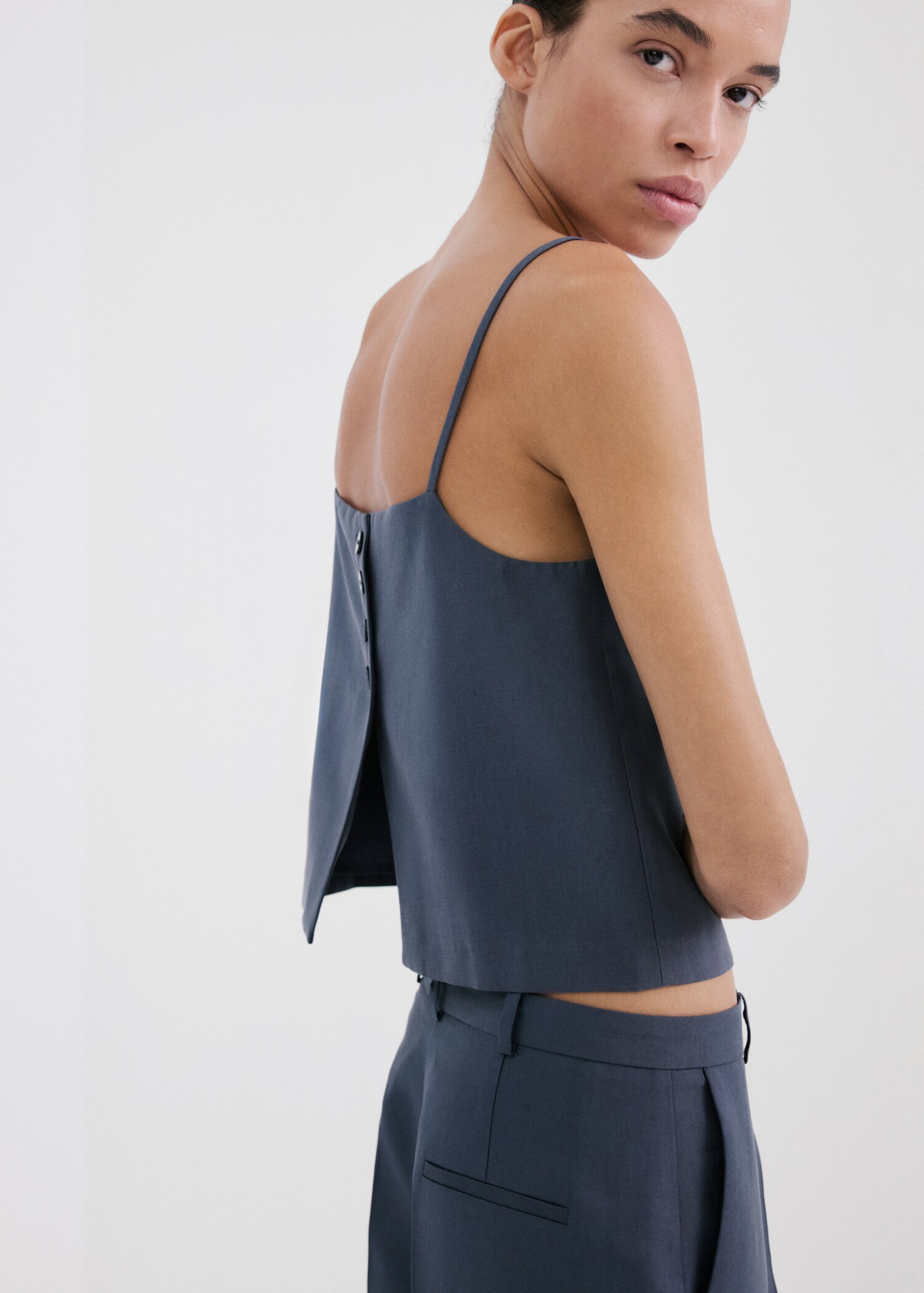 Mid-rise lyocell trousers - Details of the article 6