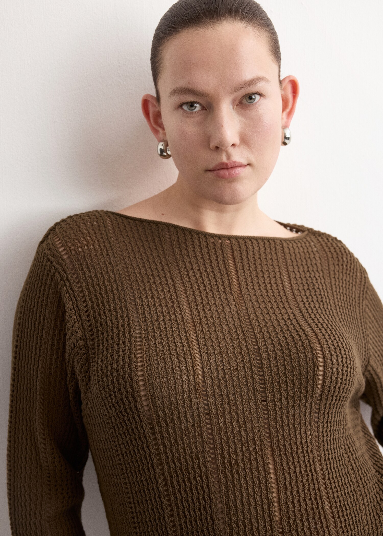 Knitted ribbed sweater - Details of the article 4