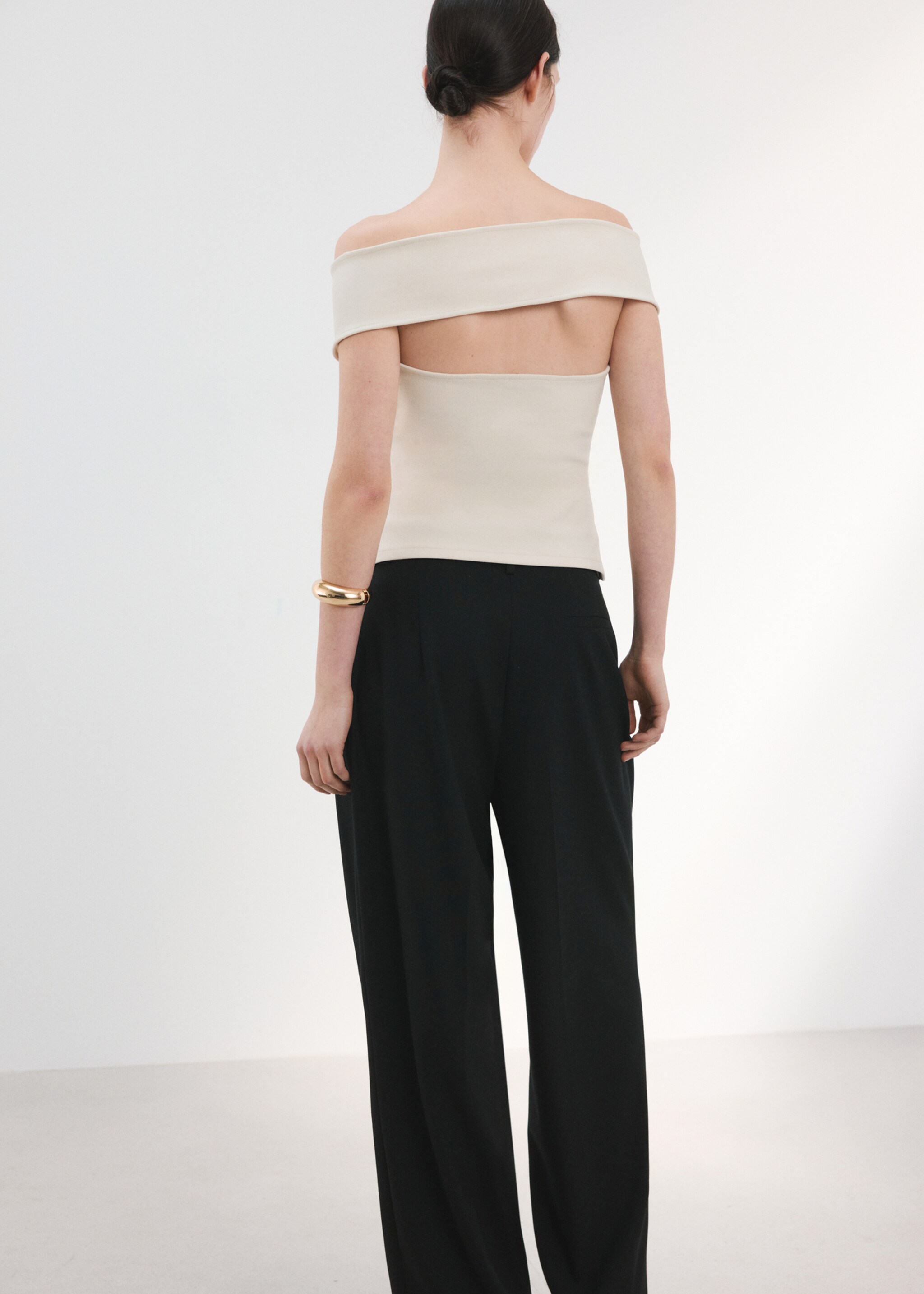 Strapless fitted top - Reverse of the article, White. Ref: 27045842-00.