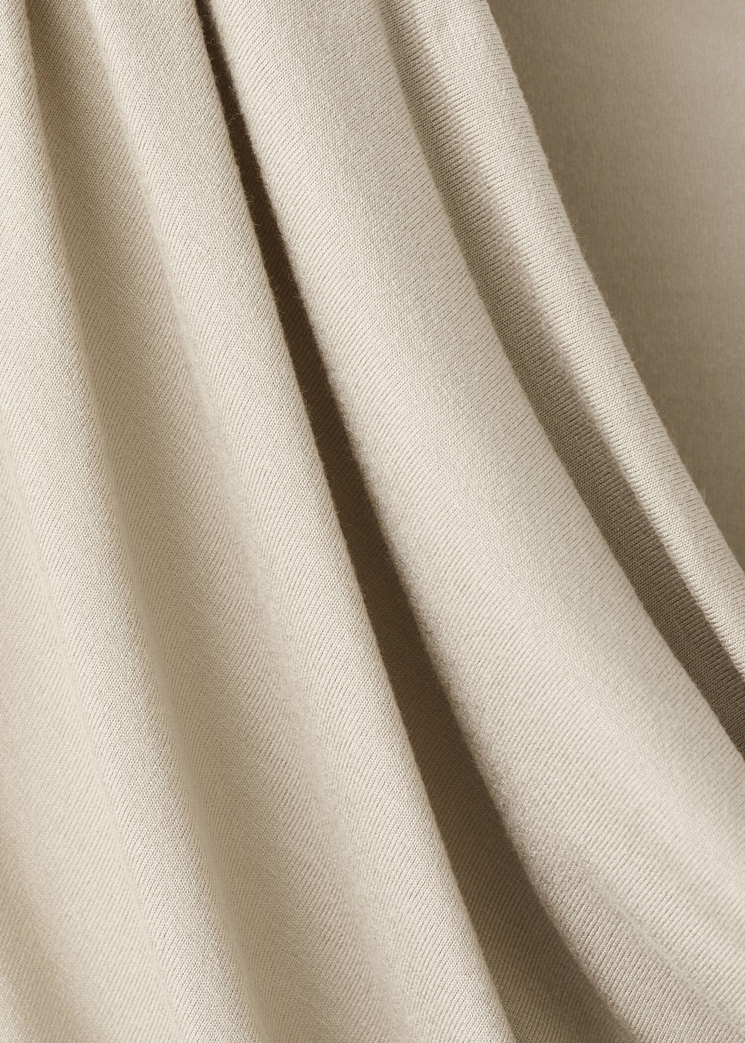 Draped fitted t-shirt - Details of the article 8