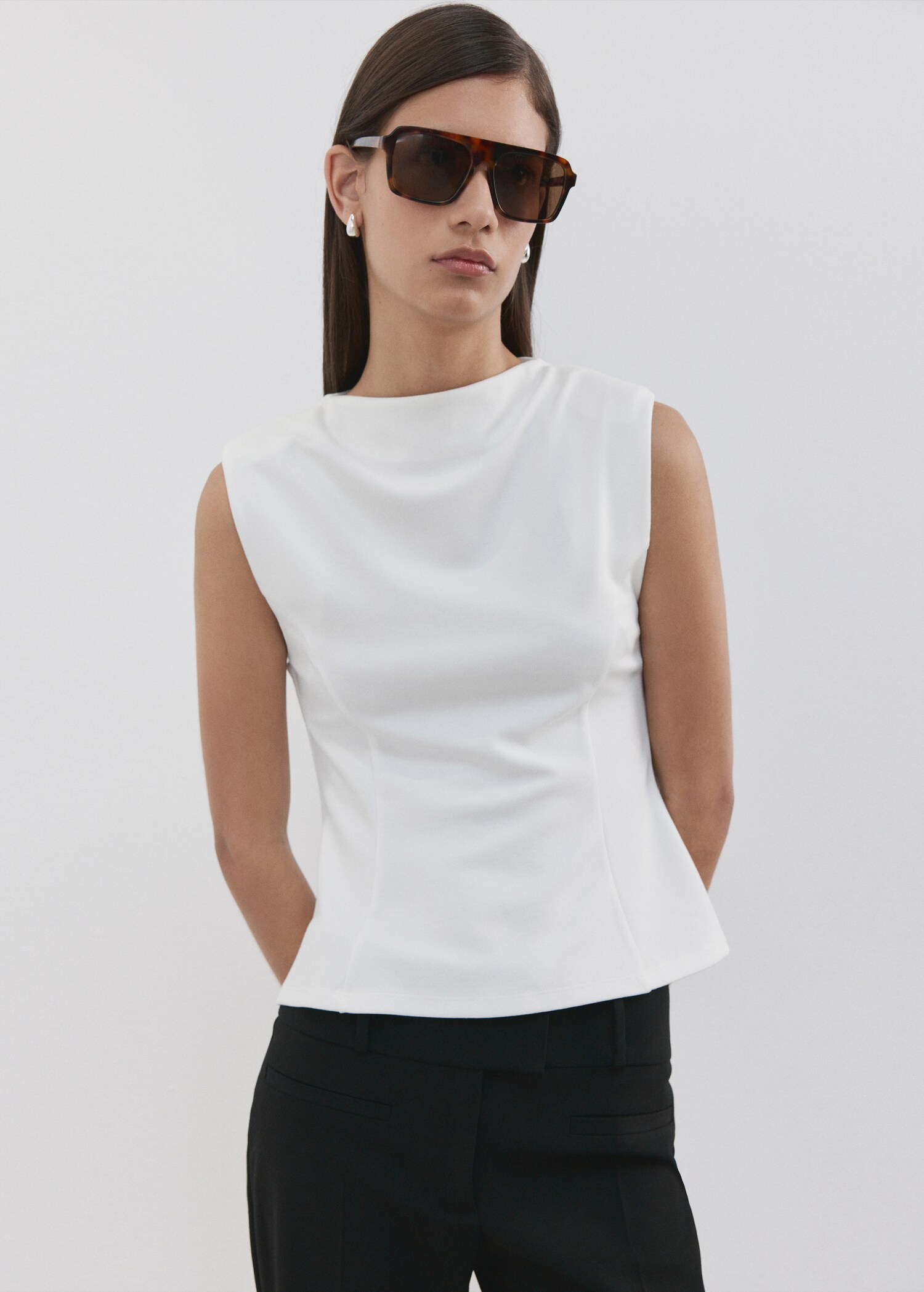 Peplum shoulder pad T-shirt - Medium plane