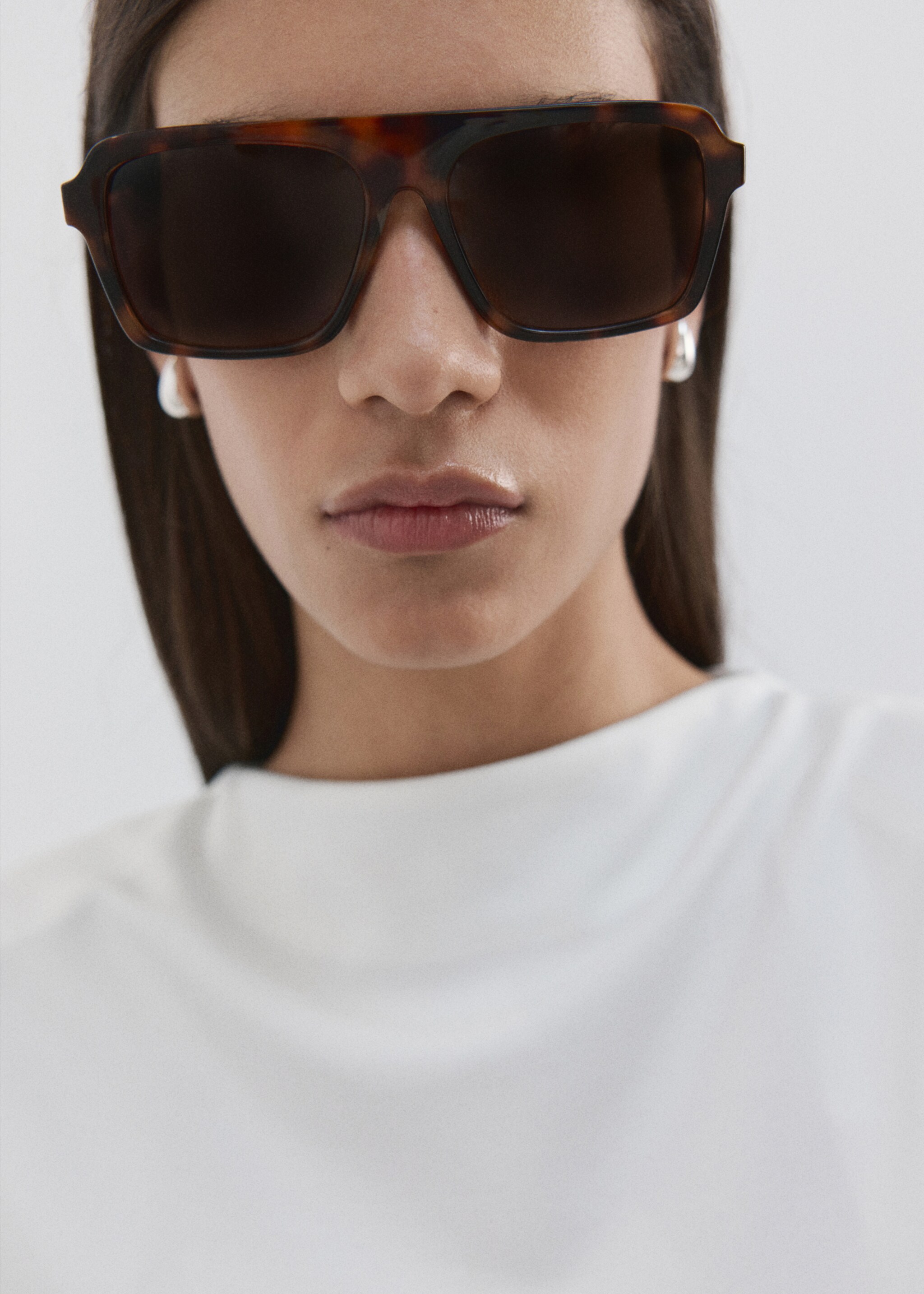 Camiseta peplum hombreras - Detalle del artículo 1, Blanco roto. Ref: 27045844-00.