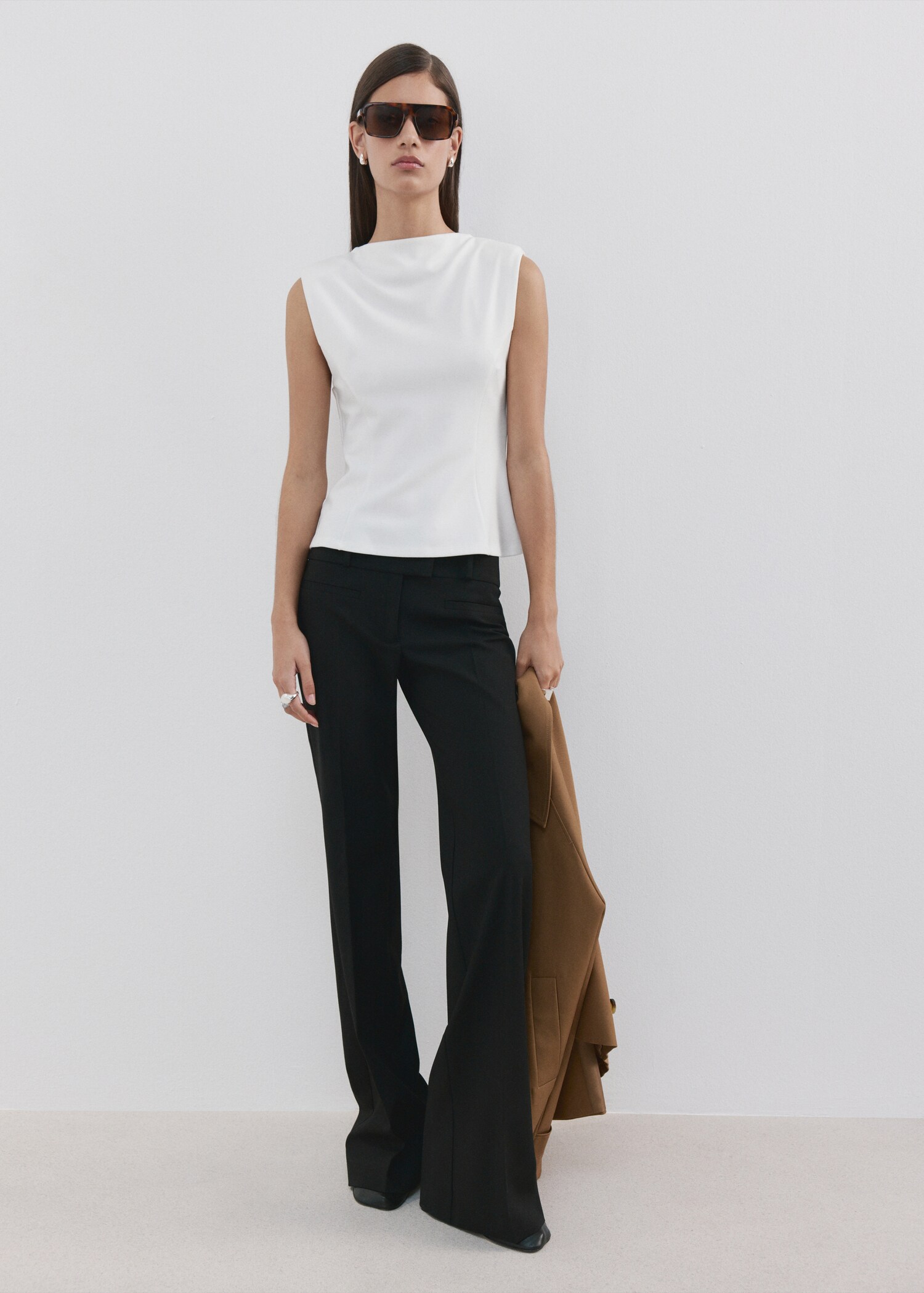 Peplum shoulder pad T-shirt - Details of the article 2