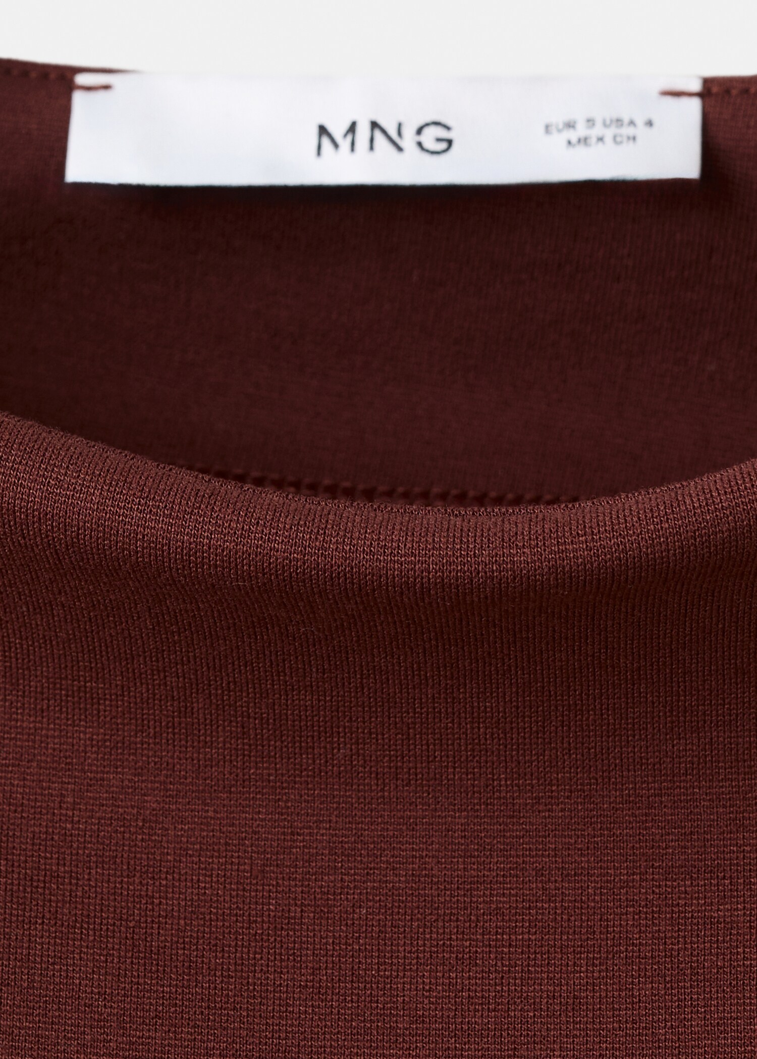 Peplum shoulder pad T-shirt - Details of the article 8