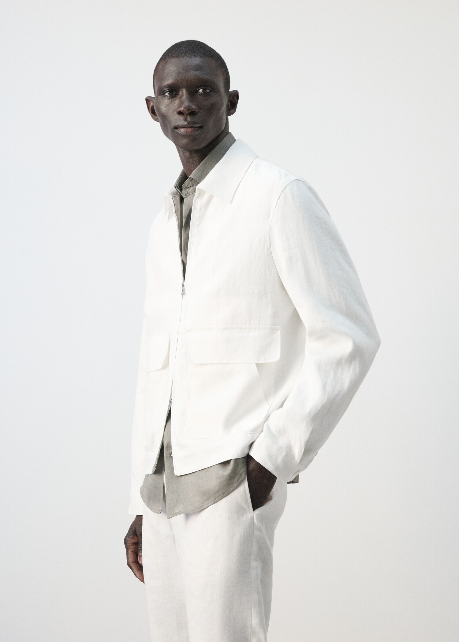 100% linen jacket with pockets - Details of the article 2