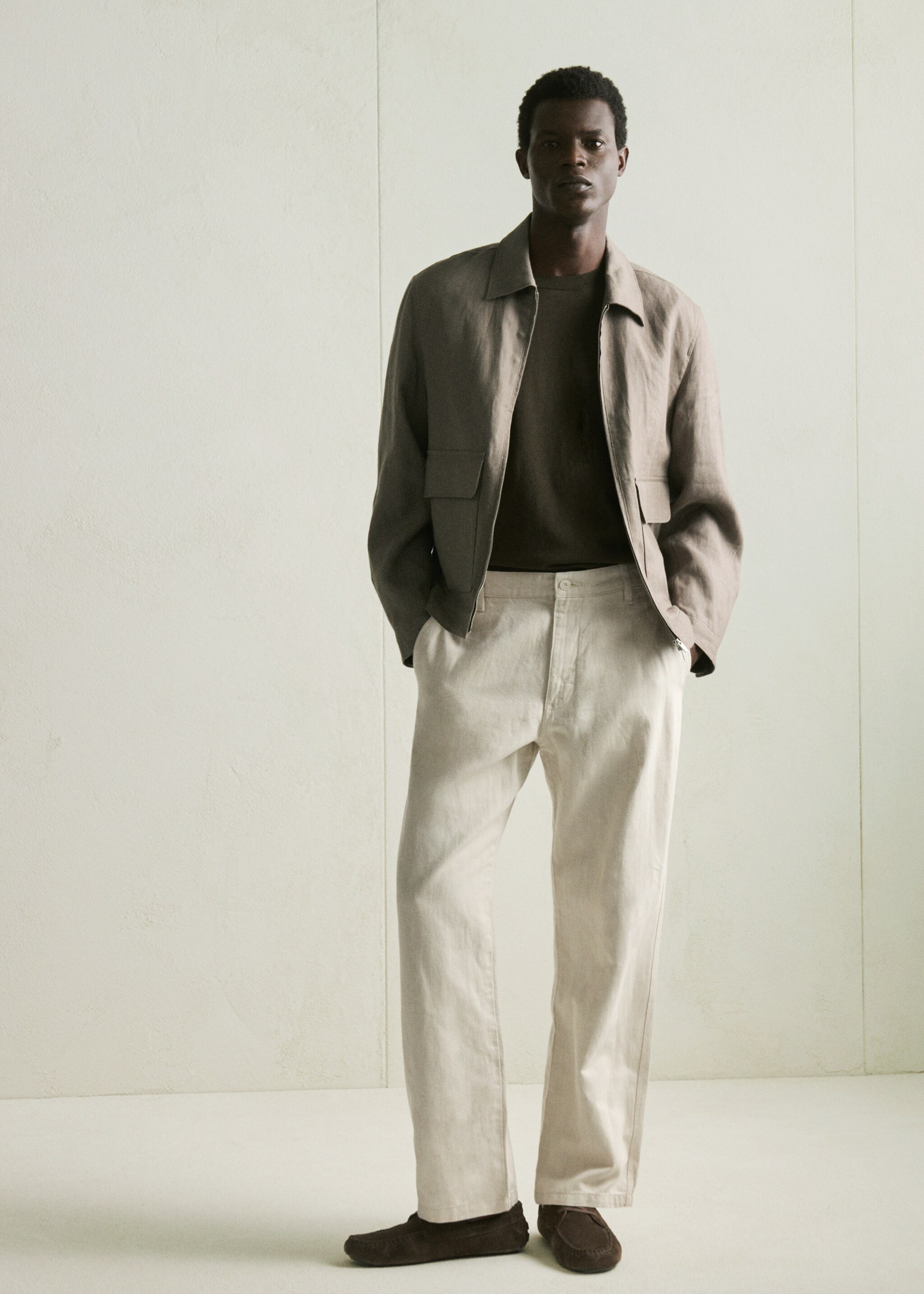 100% linen jacket with pockets - Details of the article 5, Medium Brown. Ref: 27045930-00.