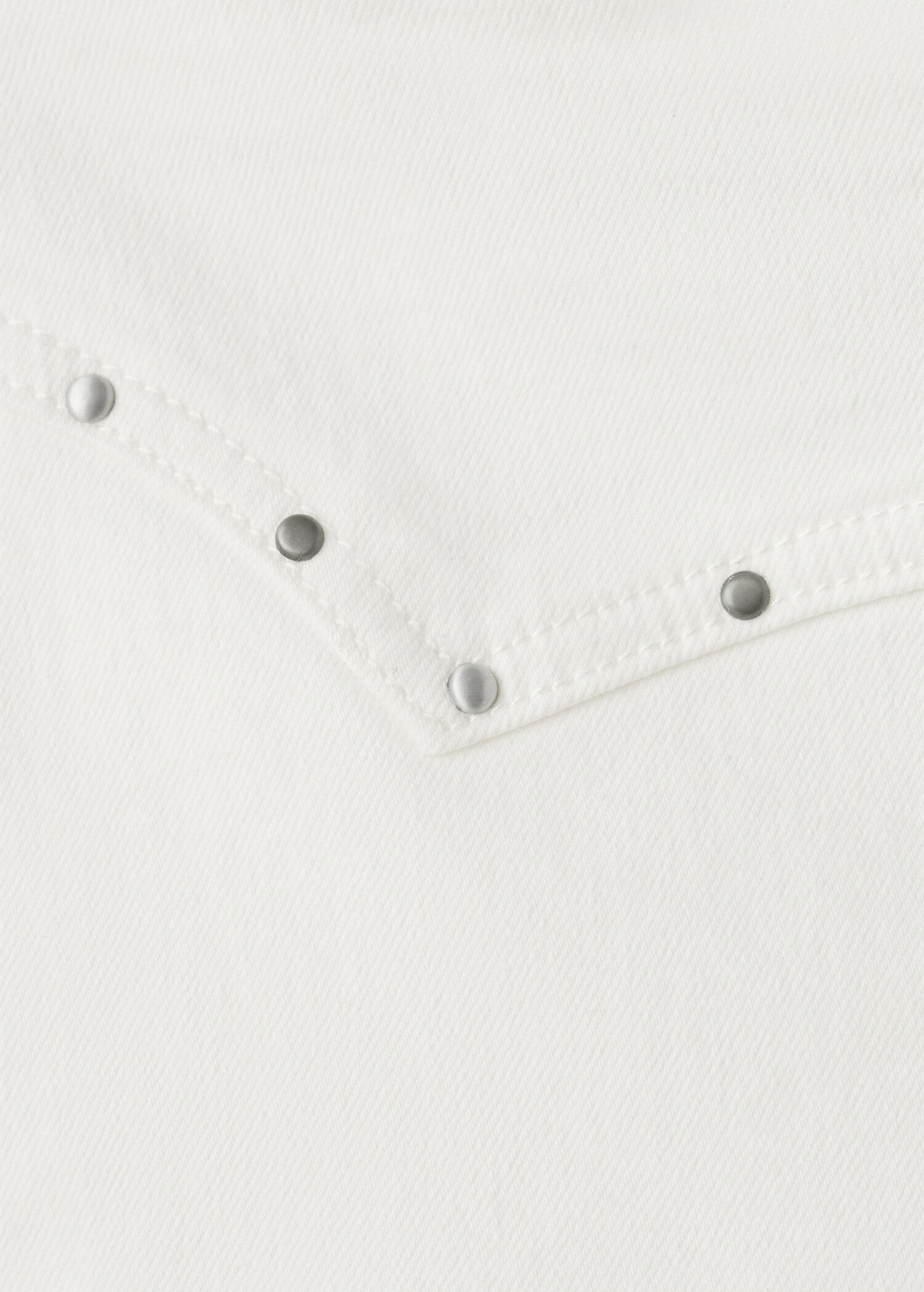 Mini-Shorts mit Nieten - Detail des Artikels 0