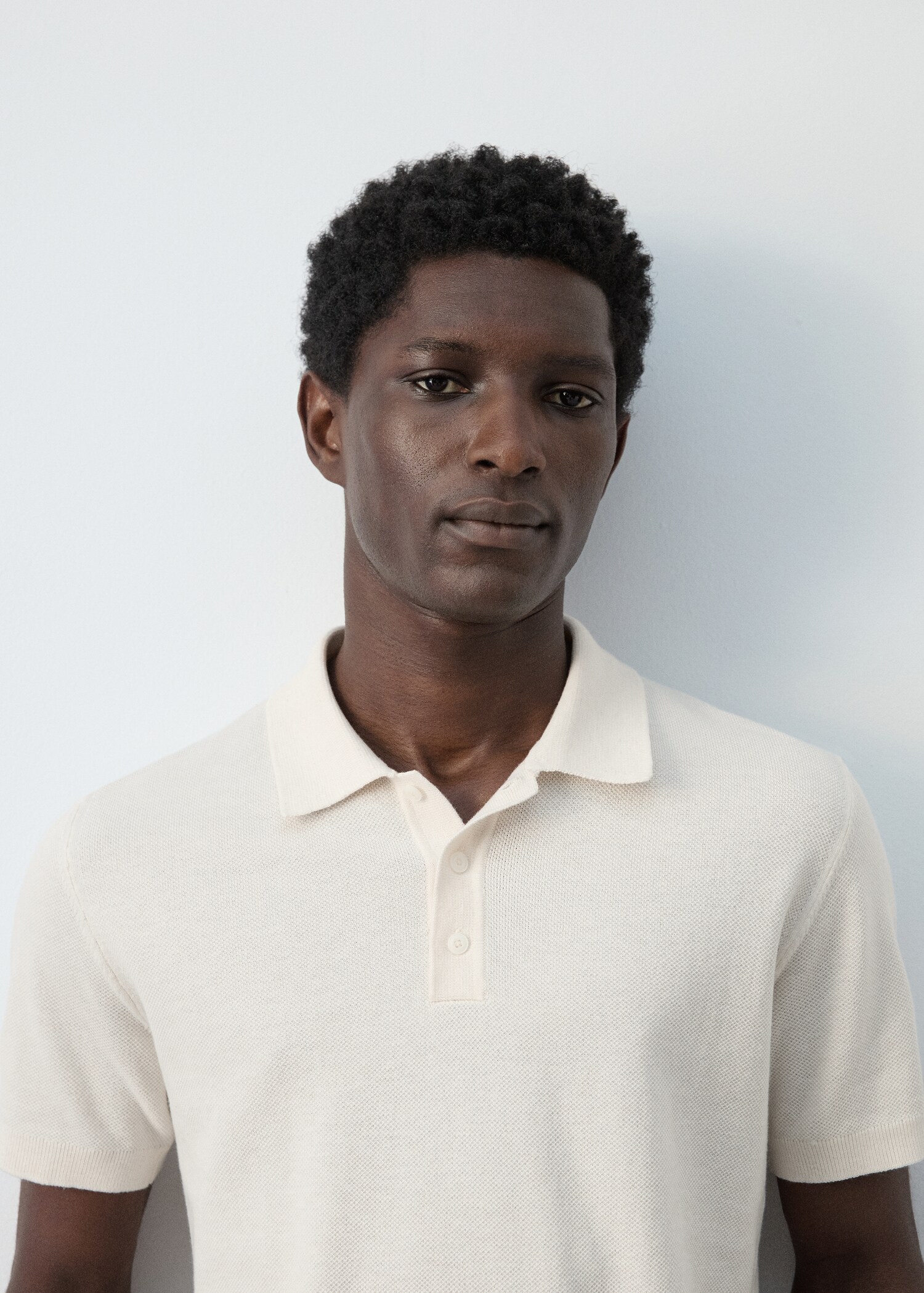 Fine knit polo shirt with microstructure - Details of the article 6