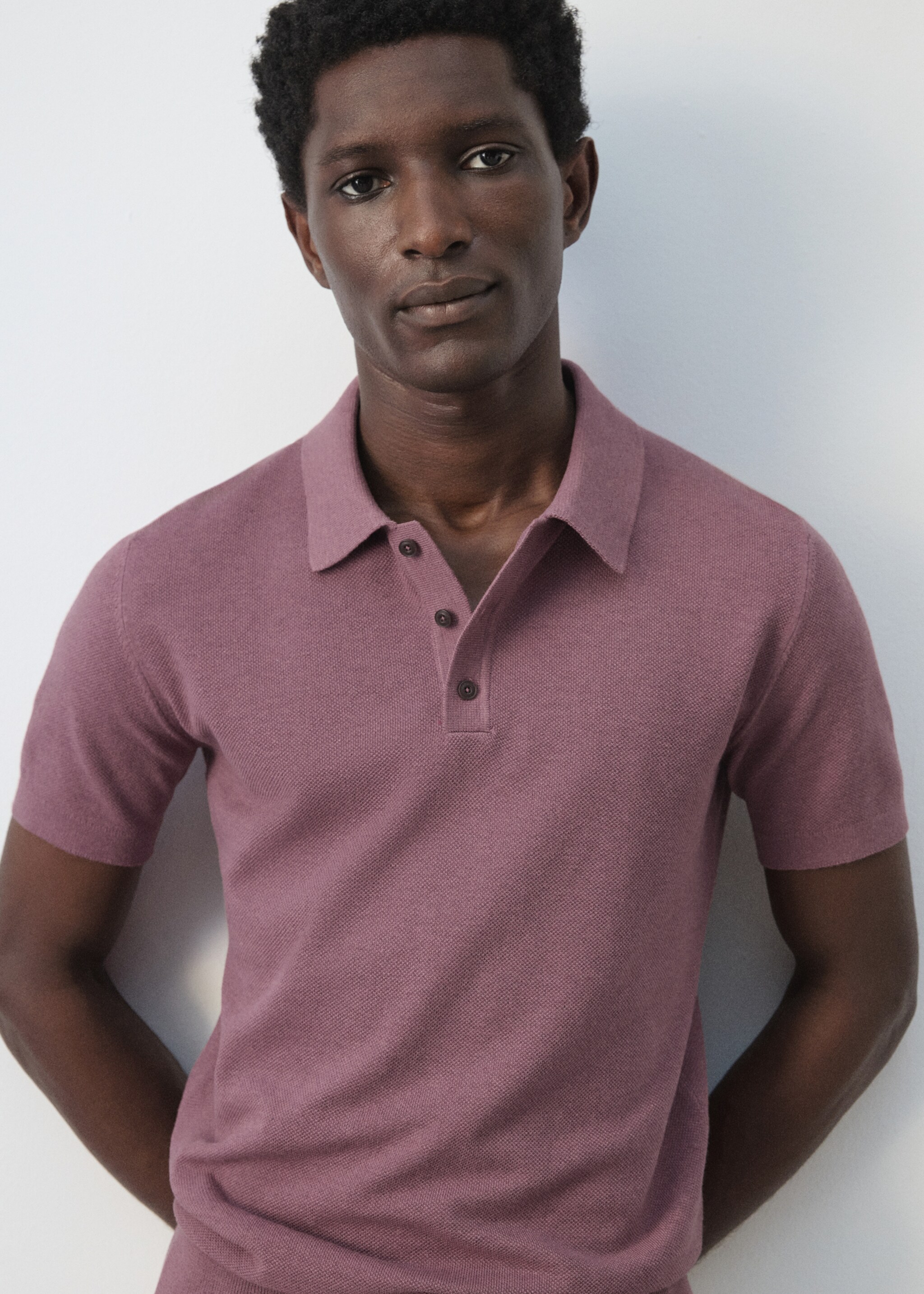 Polo punto fino microestructura - Detalle del artículo 1, Ciruela. Ref: 27045944-00.