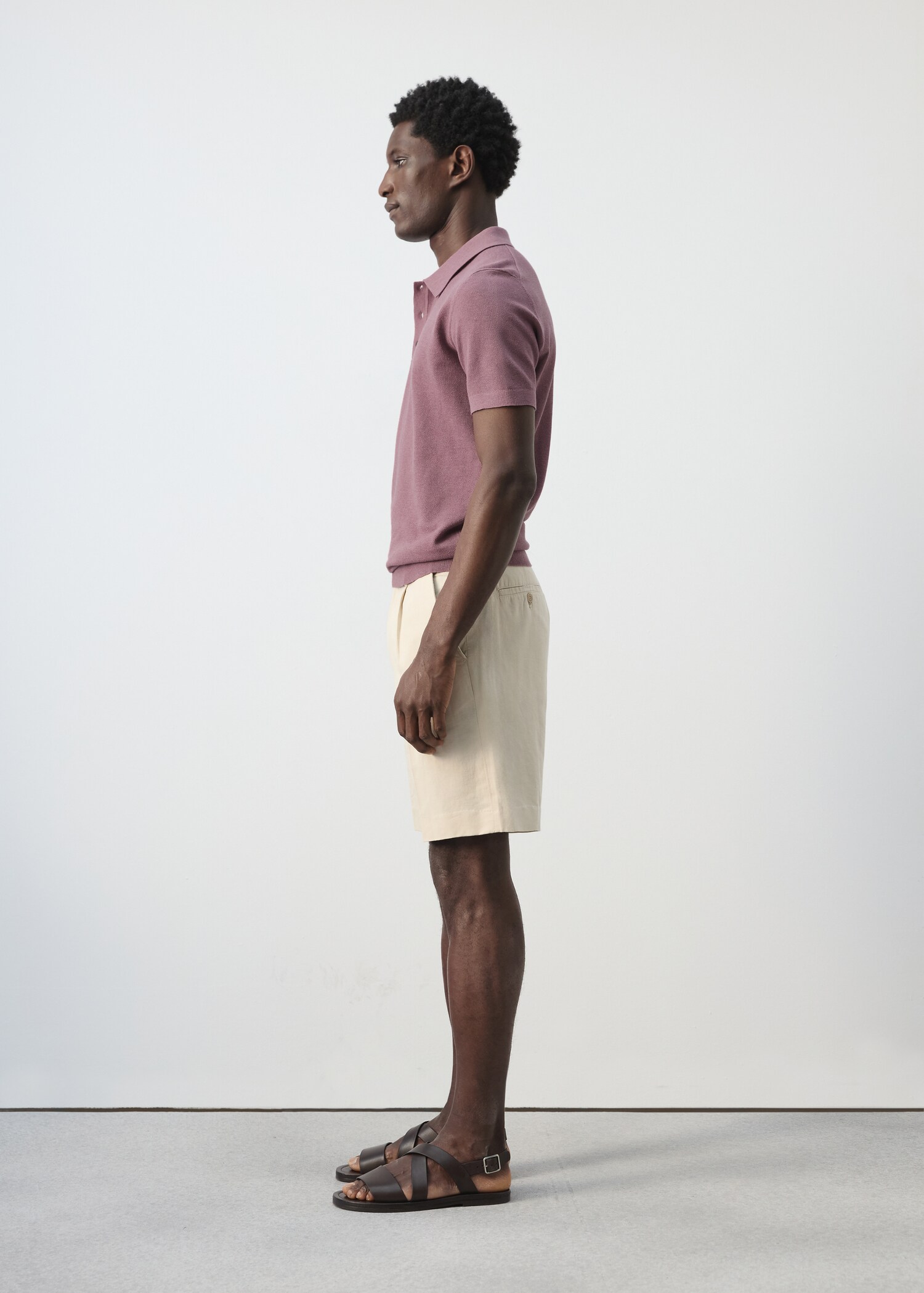 Fine knit polo shirt with microstructure - Details of the article 2