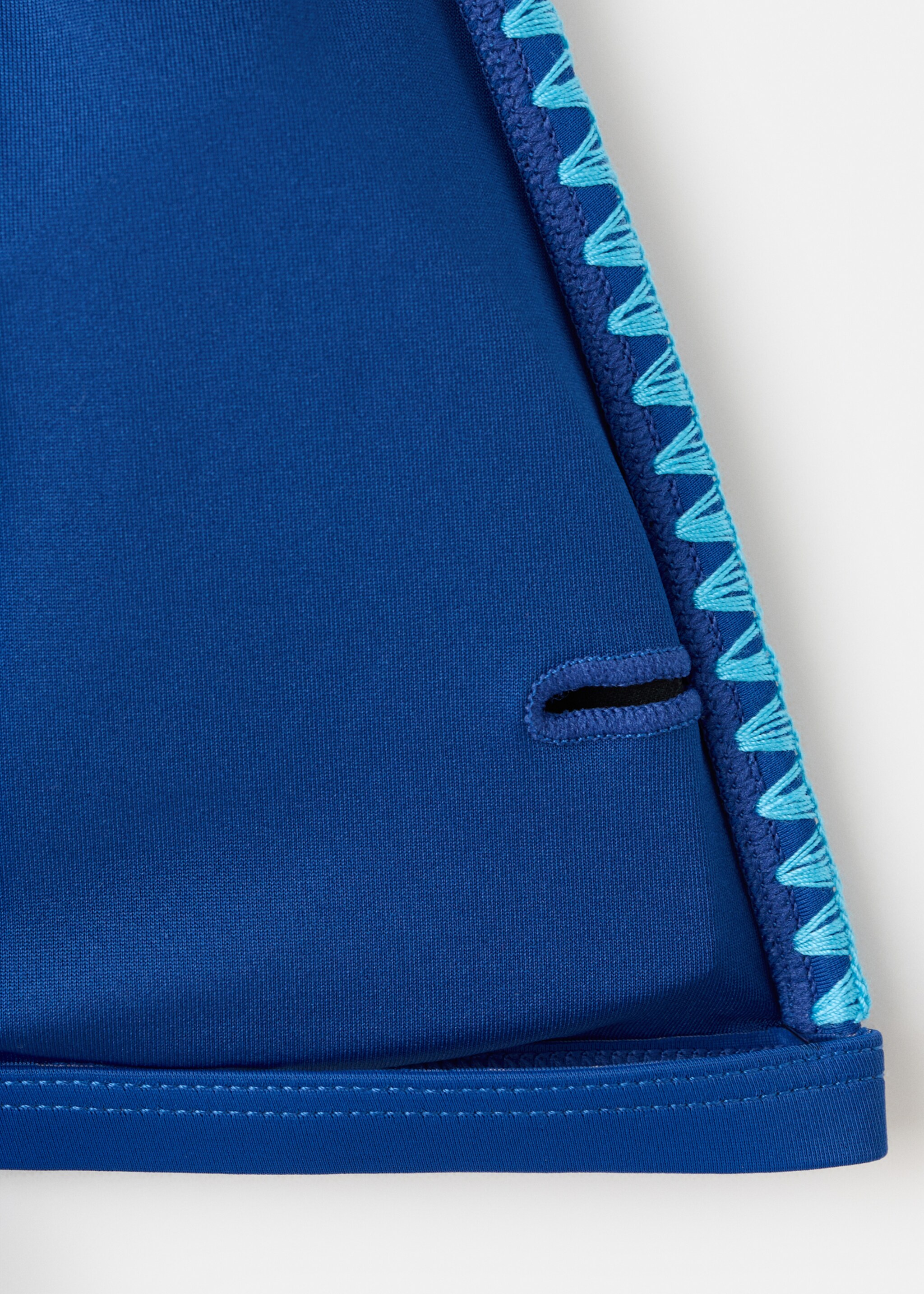 Two-tone bikini with classic briefs - Details of the article 0, Night Blue. Ref: 27045950-00.