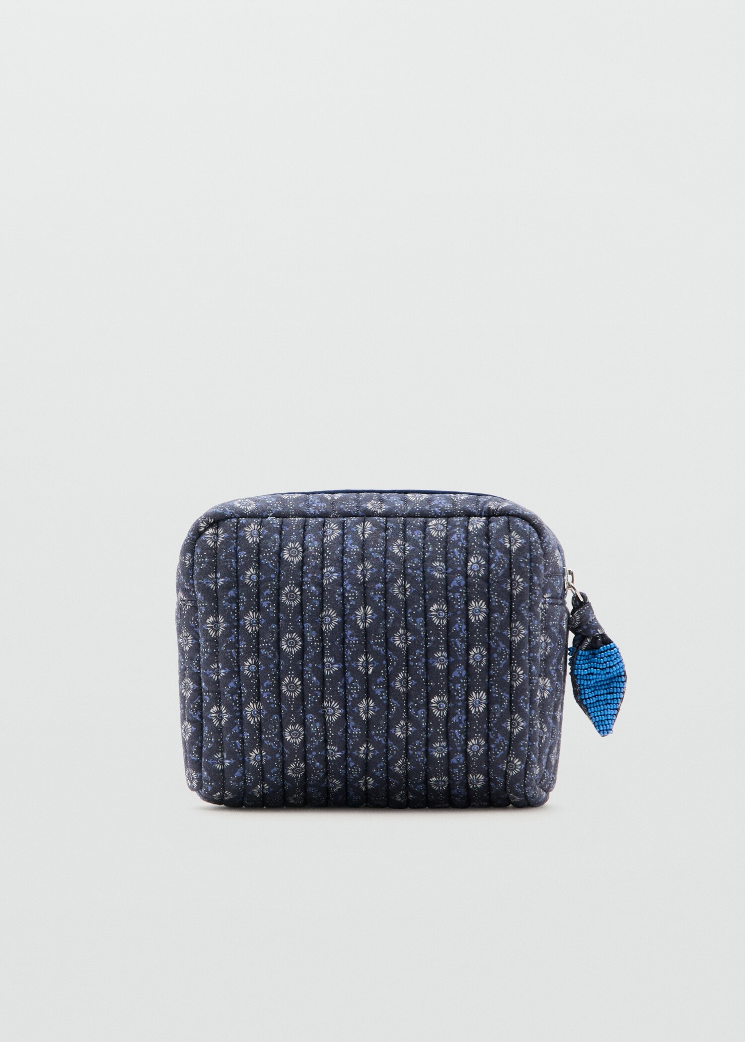 حقيبة مكياج بنقش إثني - منتج دون نموذج