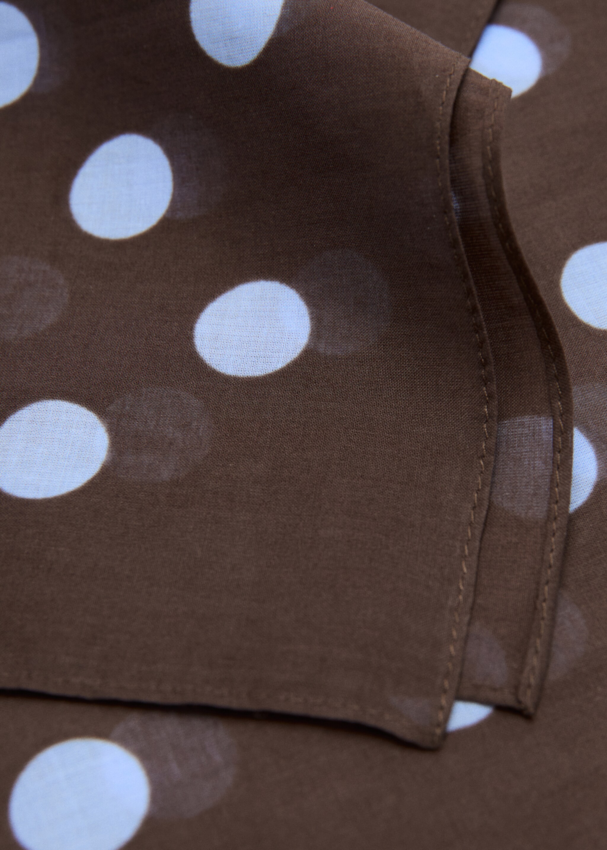 Foulard banda - Plan moyen, Chocolat. Ref: 27045954-00.