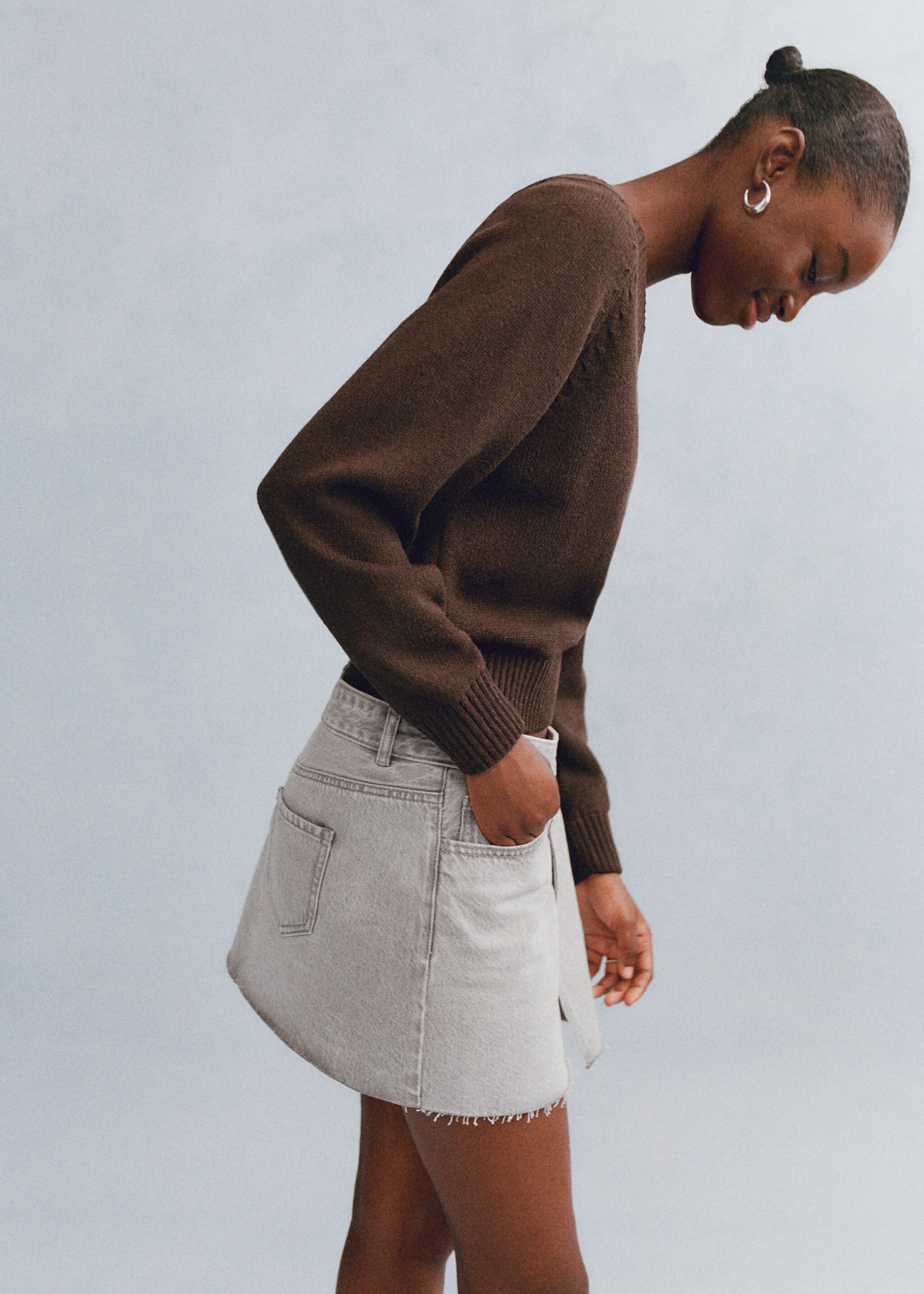 Saia cross - Pormenor do artigo 6, Cinzento-ganga. Ref: 27045955-00.