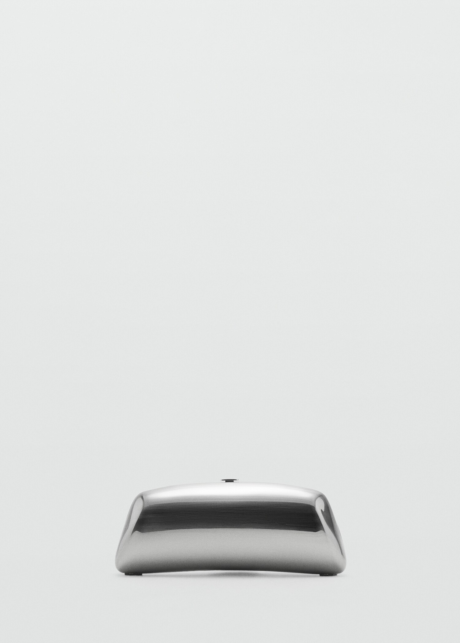 Metallic clutch bag - Article without model