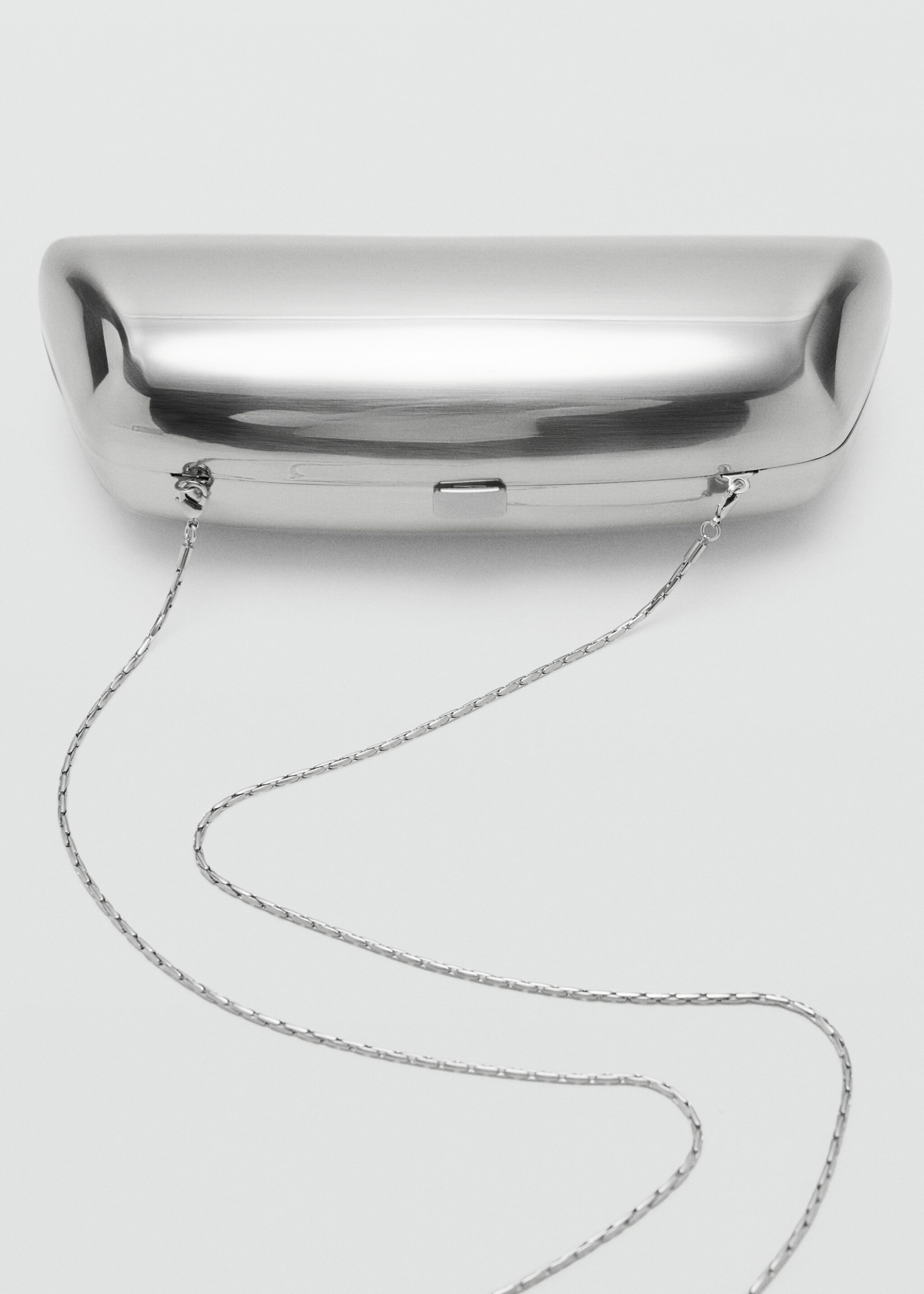 Metallic clutch bag - Details of the article 3, Silver. Ref: 27045956-00.