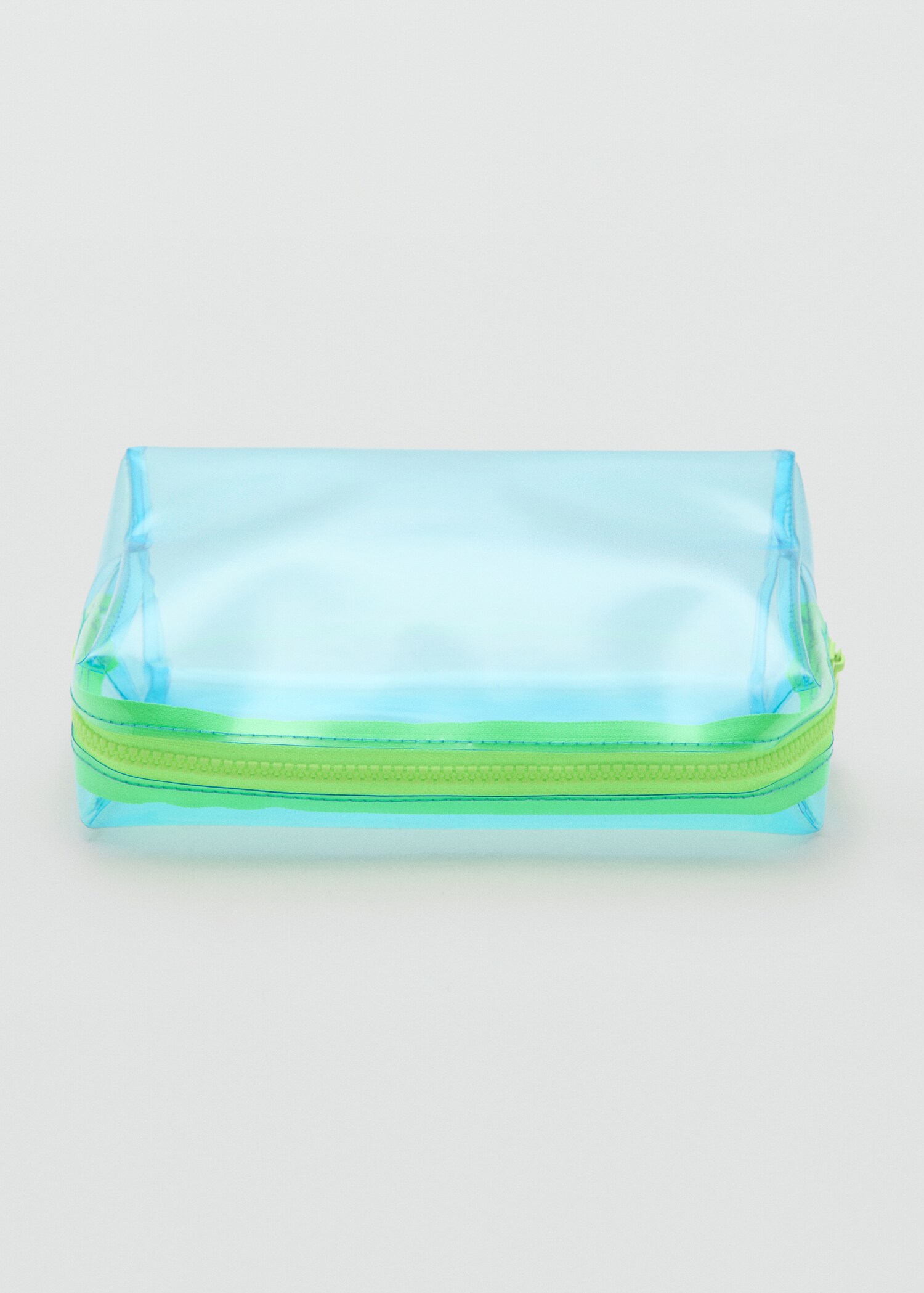 Transparent contrast vanity case - Details of the article 1