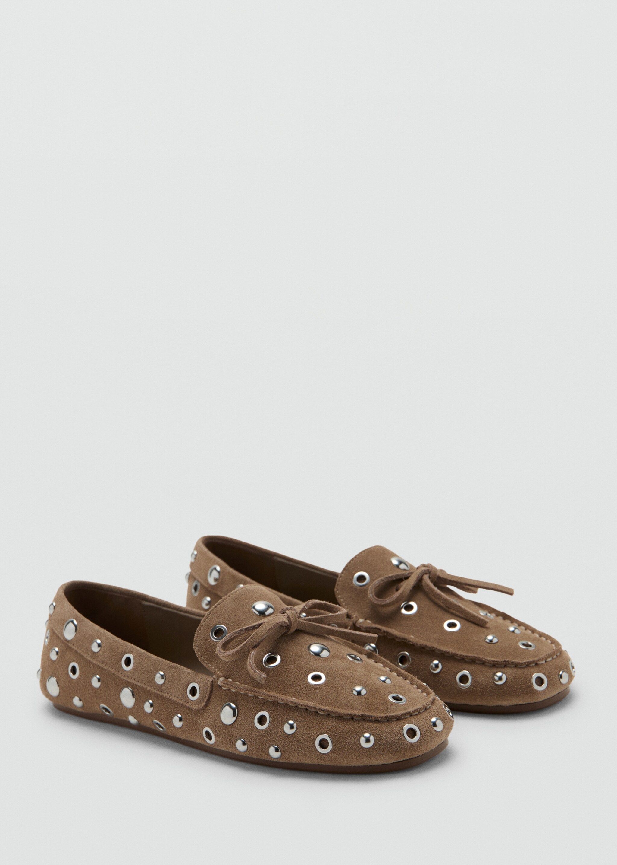 Suede moccasin with eyelets - Medium plane, Sand. Ref: 27045961-00.