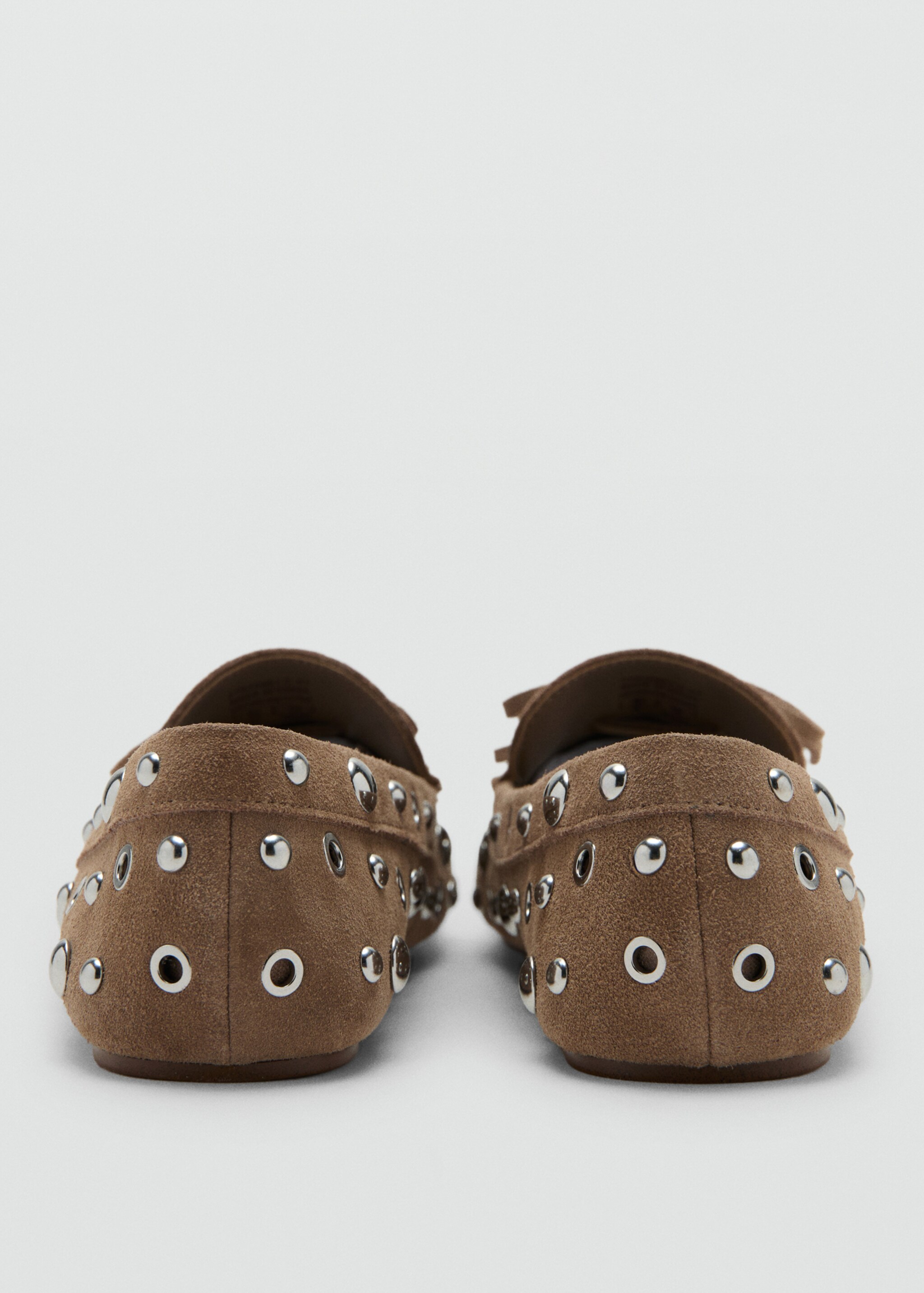 Suede moccasin with eyelets - Details of the article 2, Sand. Ref: 27045961-00.