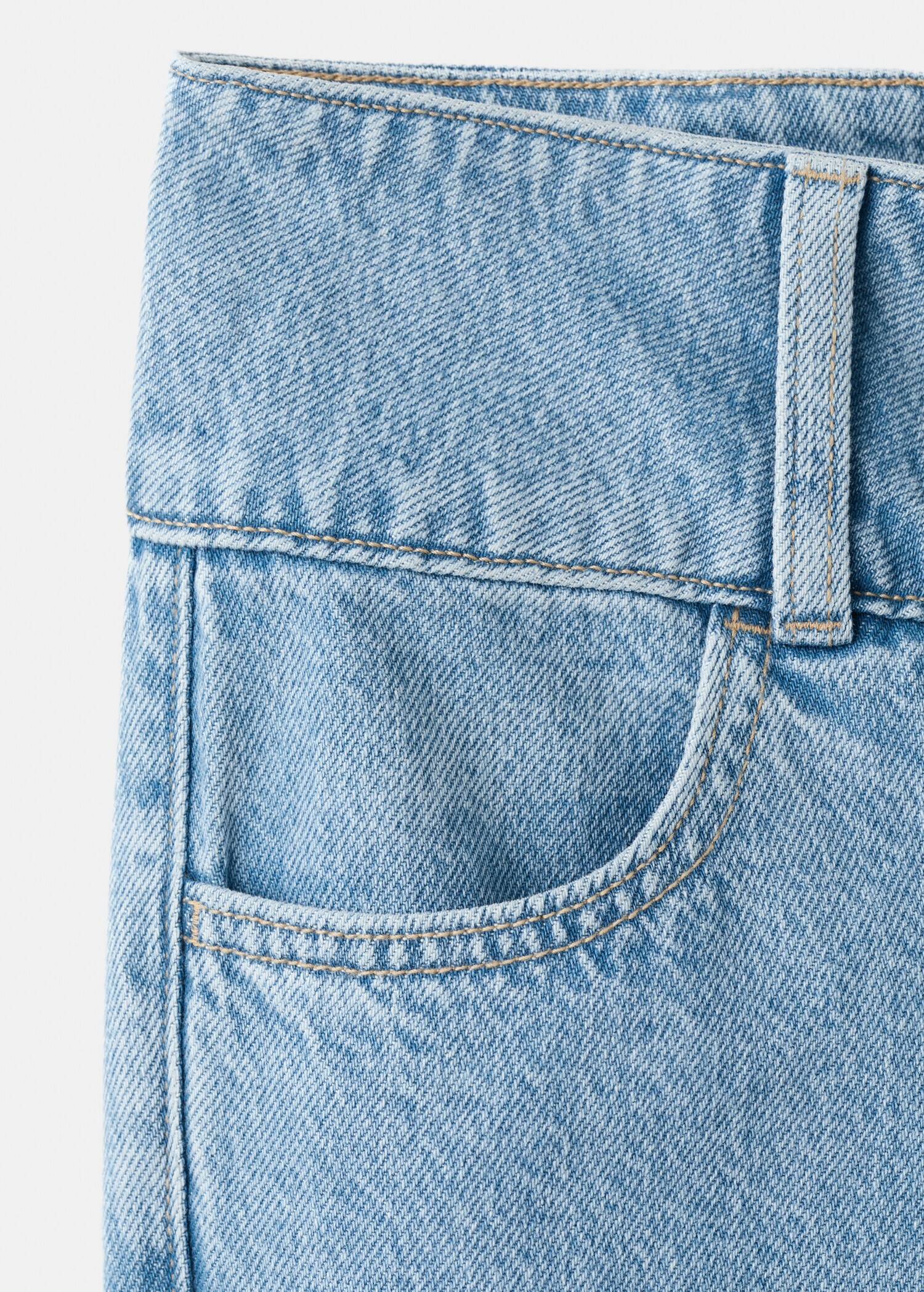 Jean taille basse - Détail de l'article 0