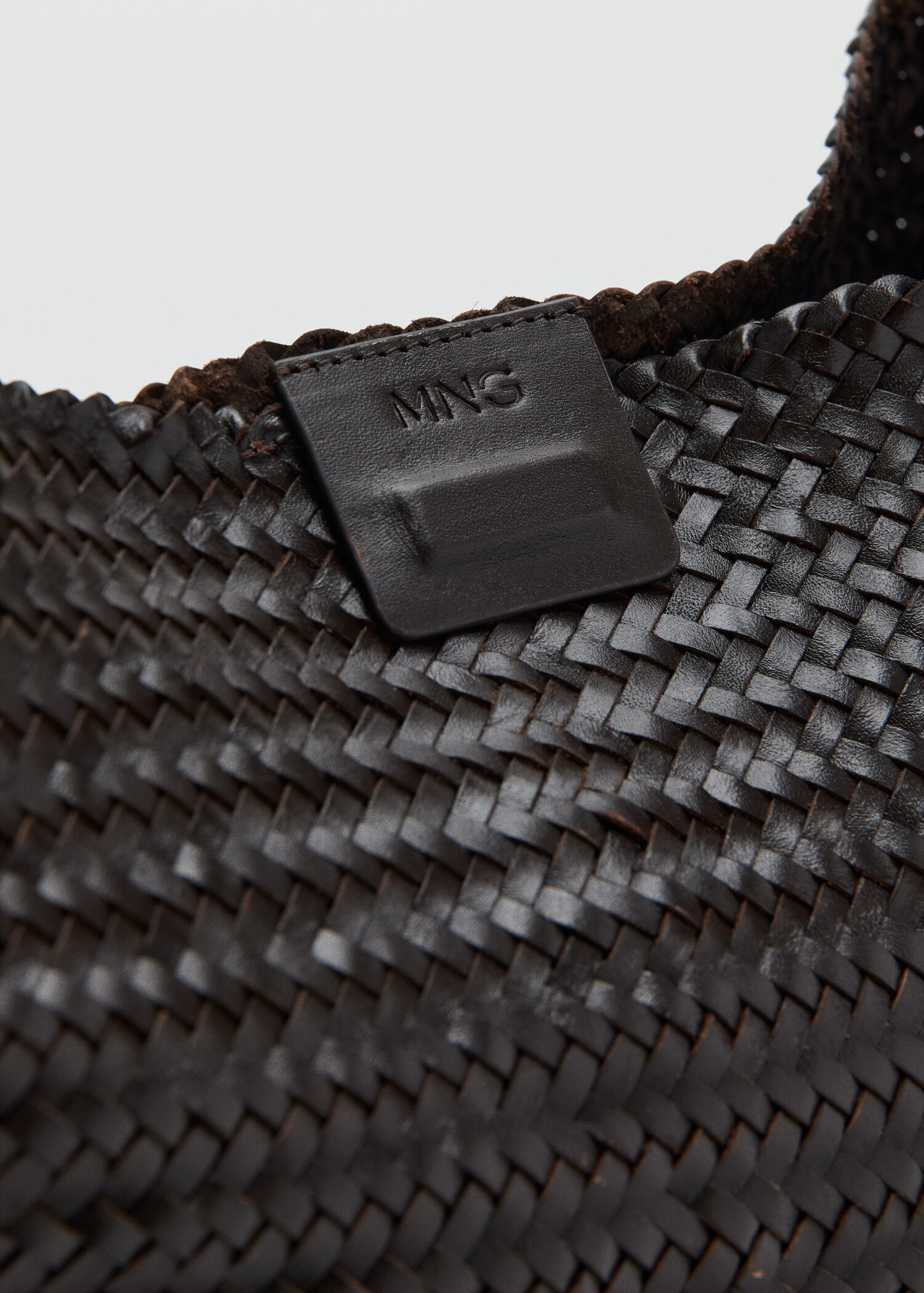 Braided bucket bag - Details of the article 1