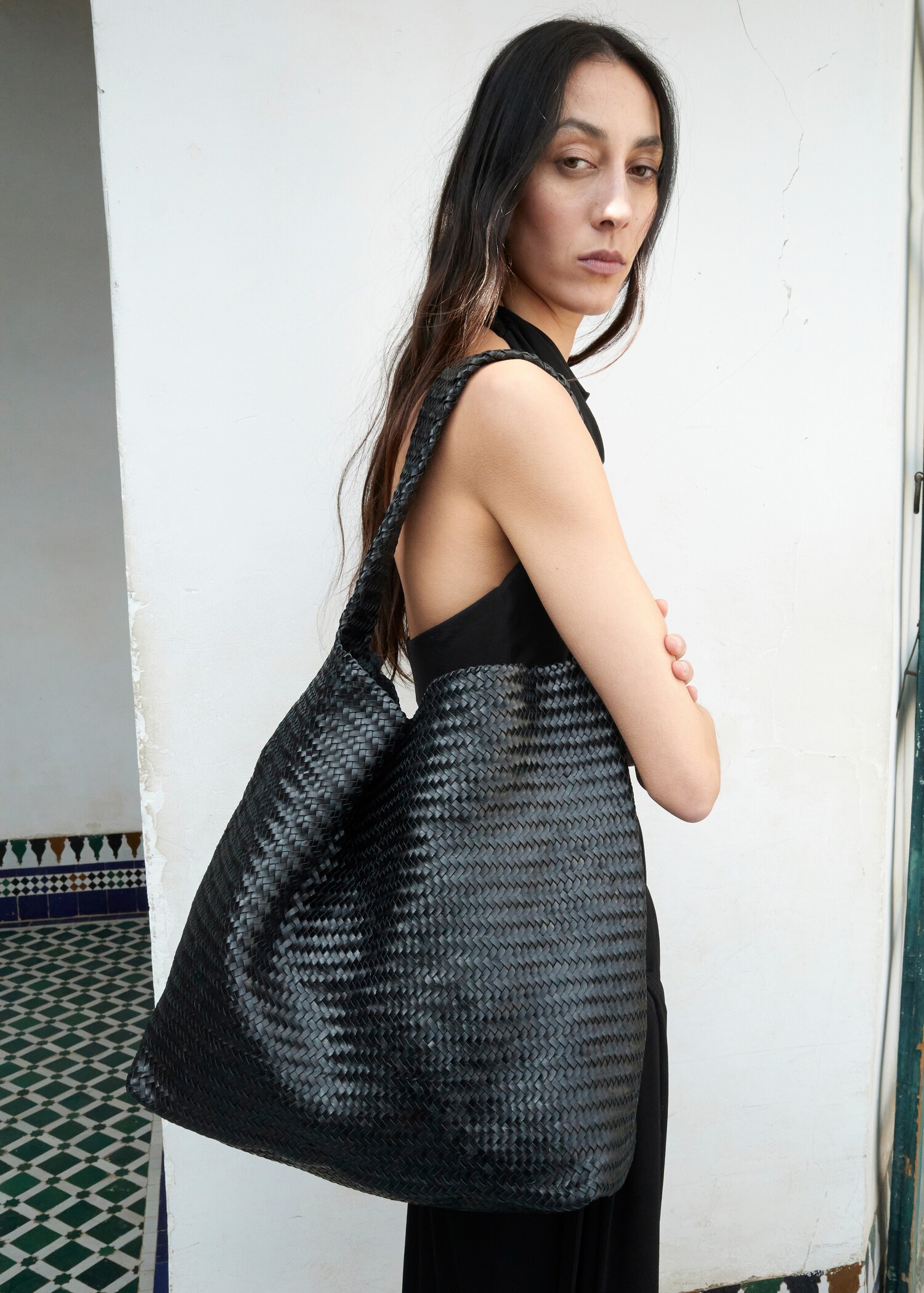 Braided bucket bag - Details of the article 9