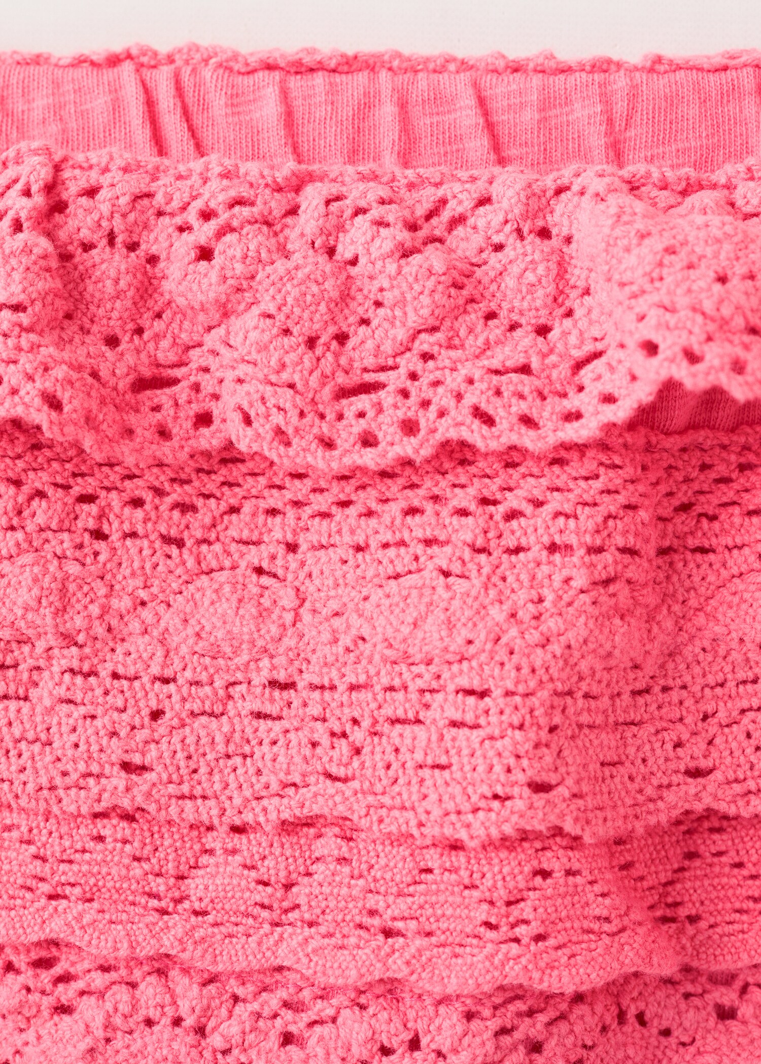 Crochet ruffle skirt - Details of the article 8