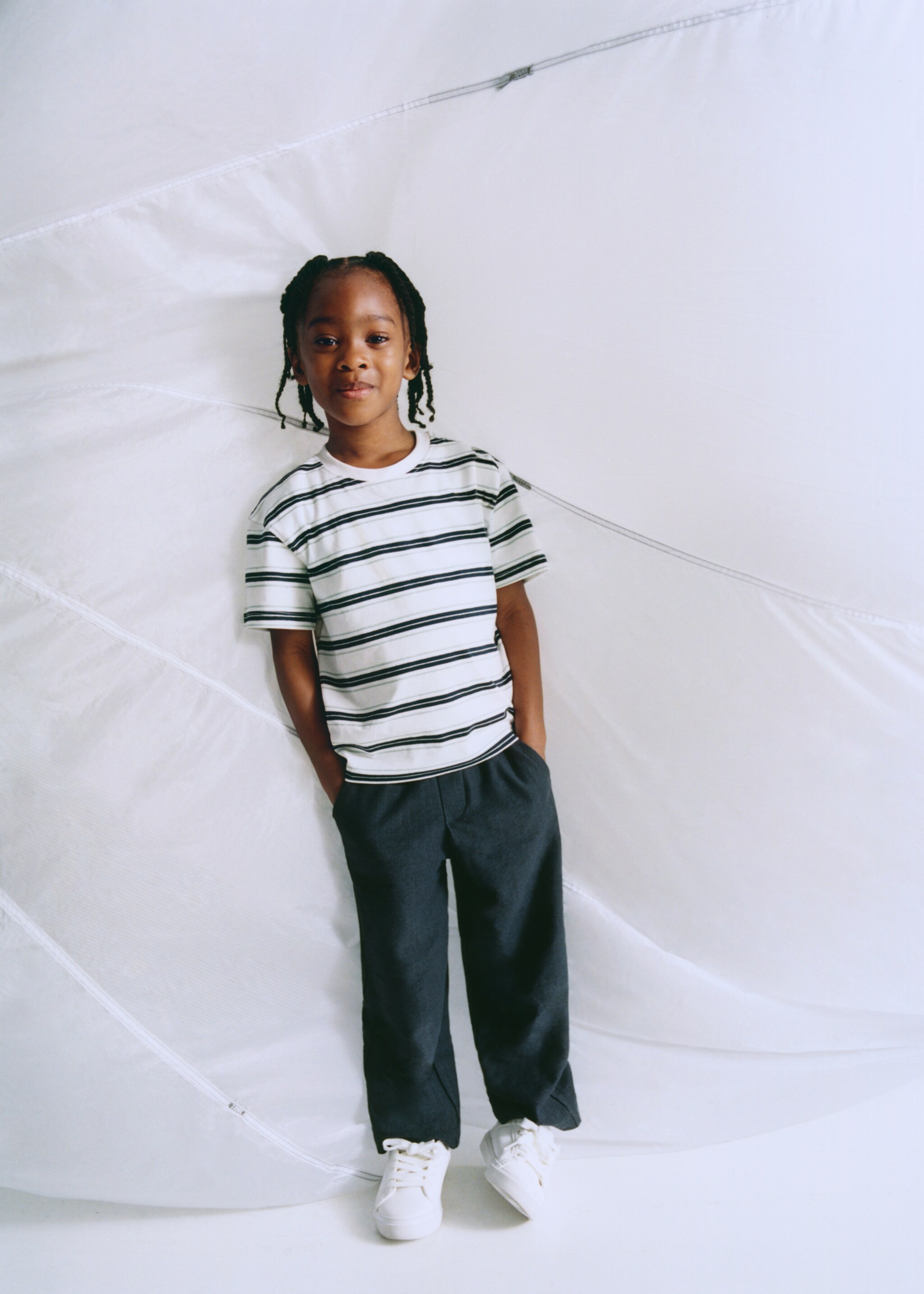 Baumwollhose mit Kordel - Detail des Artikels 5, Dunkles Marineblau. Ref: 27046343-00.