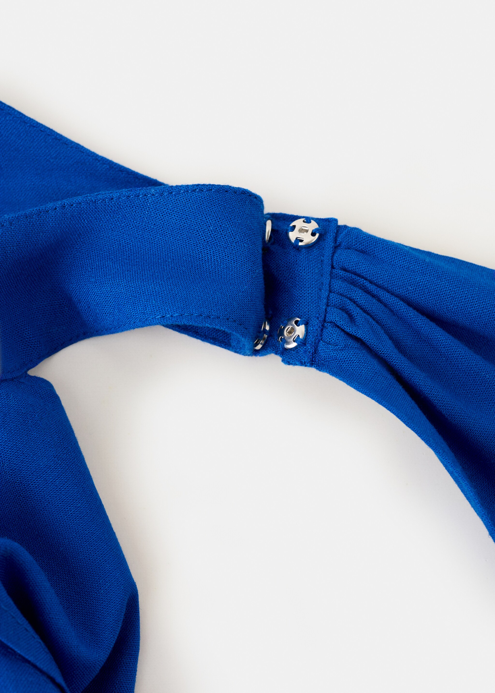 توب برقبة وشاح - تفاصيل المنتج 8, أزرق زاهٍ. Ref: 27046348-00.