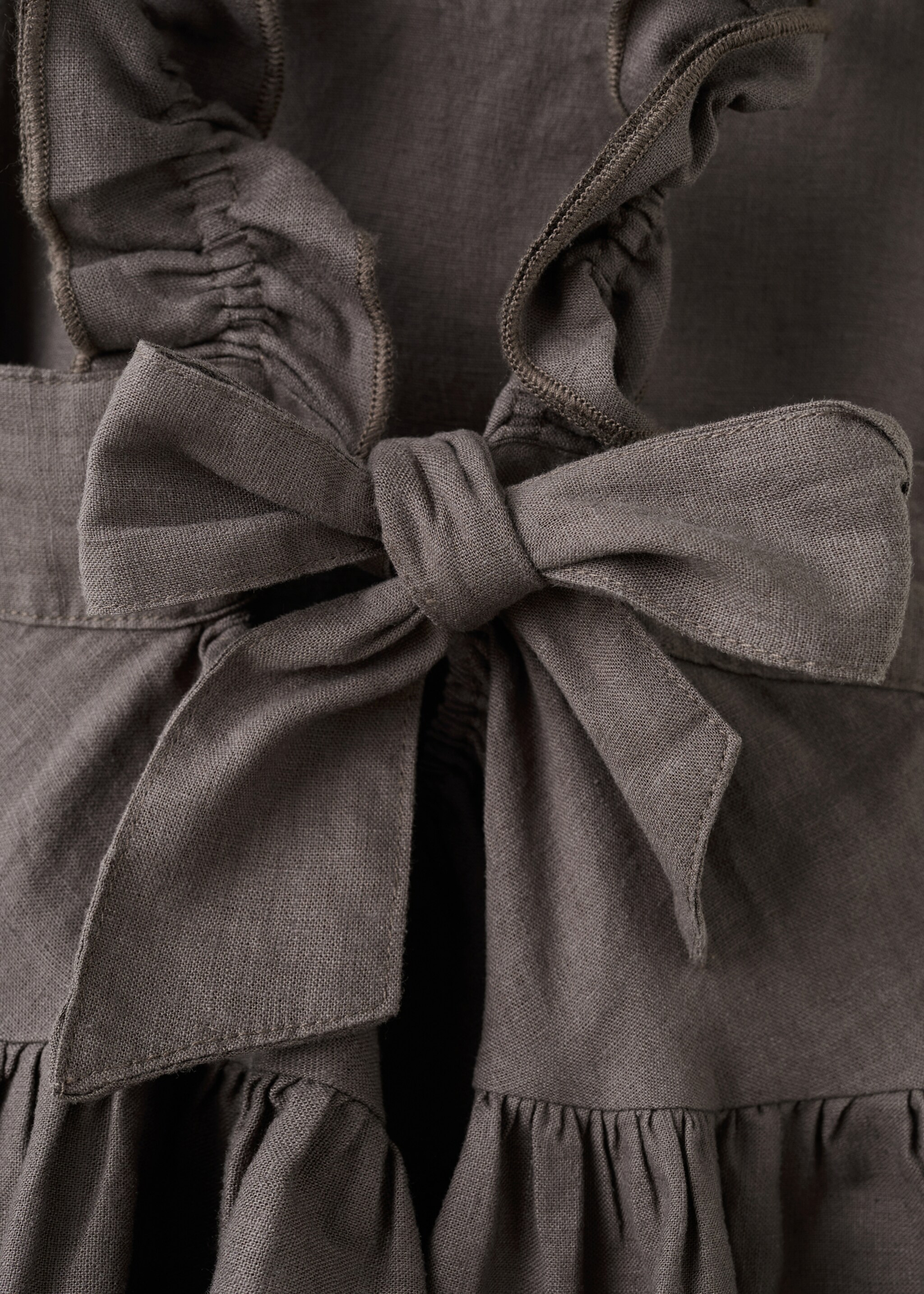 Top mezcla lino volantes - Detalle del artículo 8, Chocolate. Ref: 27046349-00.