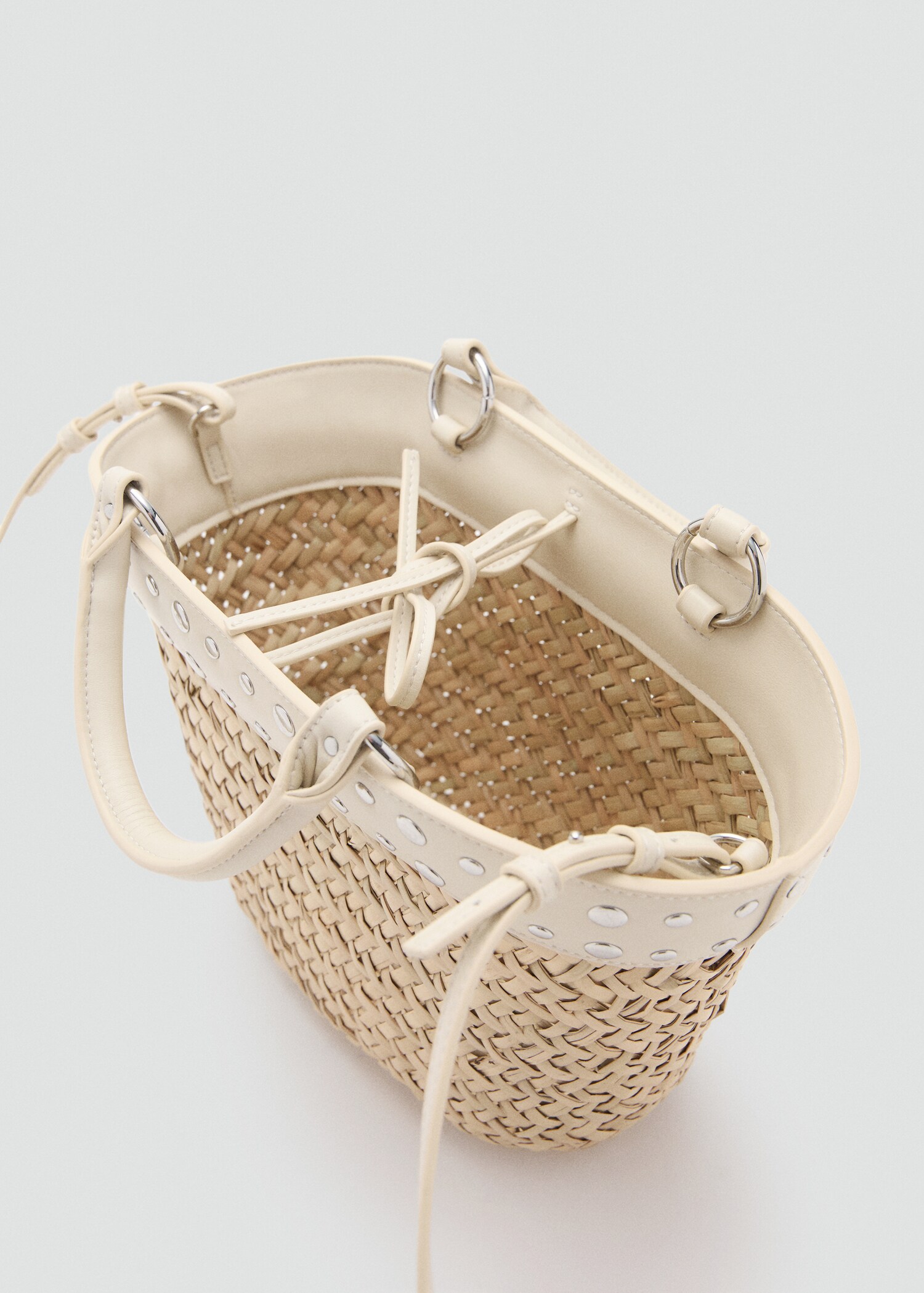 Raffia handbag with studs - Details of the article 1