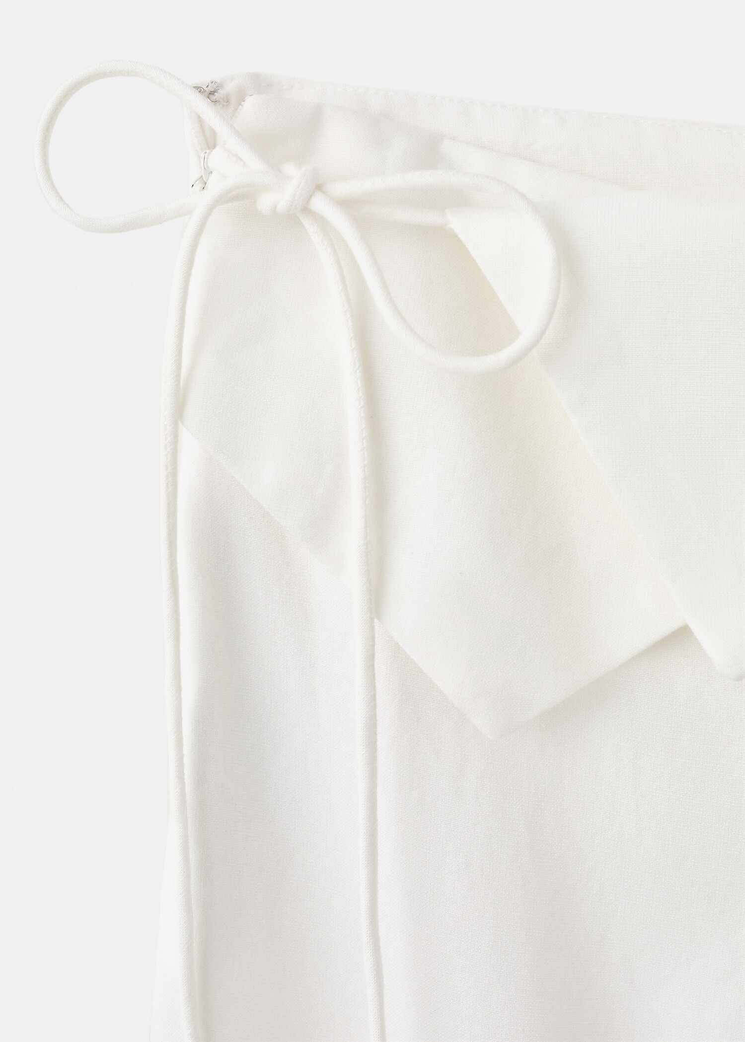 بنطلون كتان بتفاصيل وشاح - تفاصيل المنتج 8