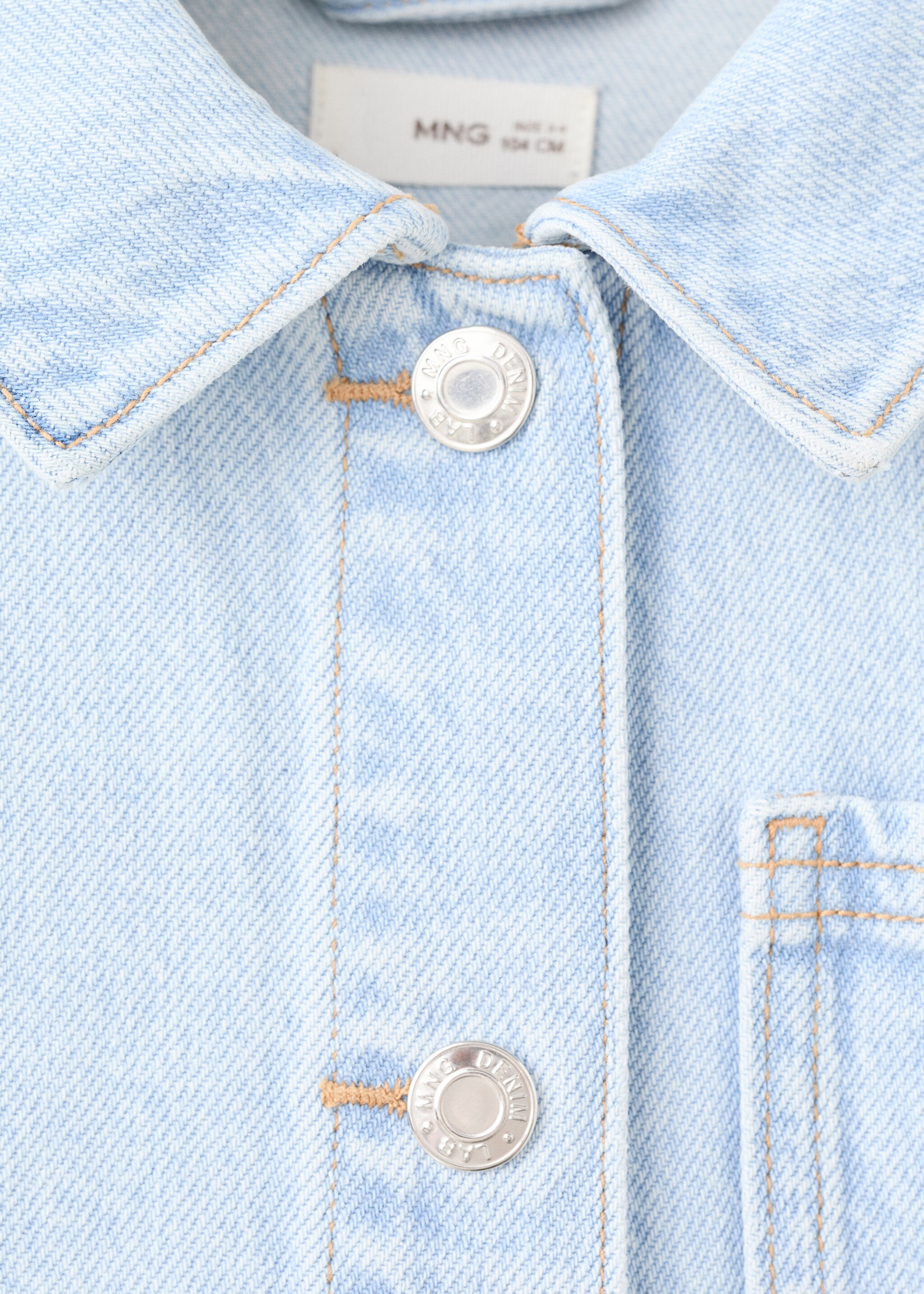 Jeansjacke mit Taschen - Detail des Artikels 8, Hellblau. Ref: 27046731-00.